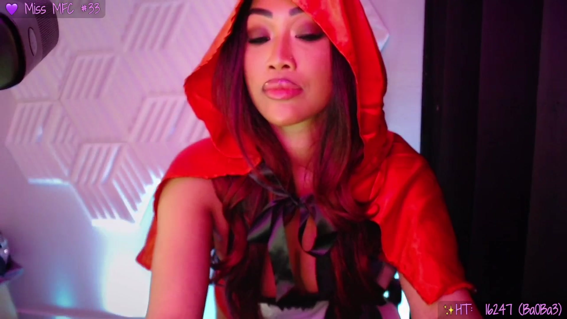 Gallery image thumbnail from SinCityVEE's myfreecams stream on, 11/01/2025, 08:34 image 13 of 20