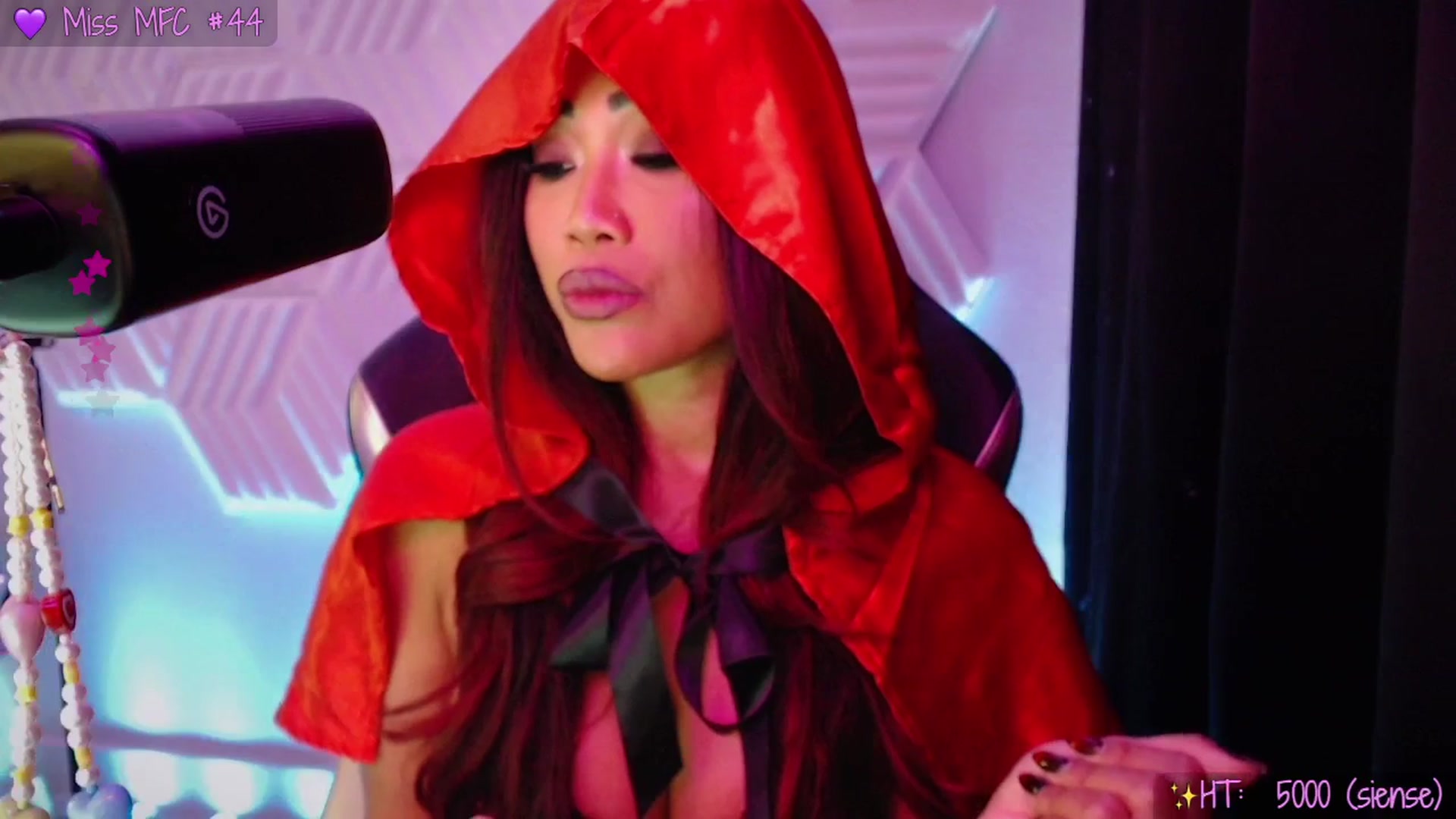 Gallery image thumbnail from SinCityVEE's myfreecams stream on, 11/01/2025, 08:34 image 2 of 20