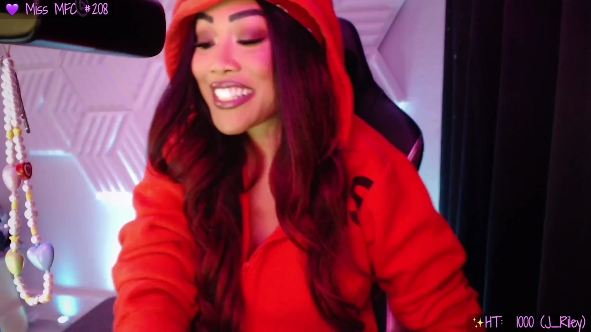 Gallery image thumbnail from SinCityVEE's myfreecams stream on, 11/02/2025, 09:22 image 5 of 20