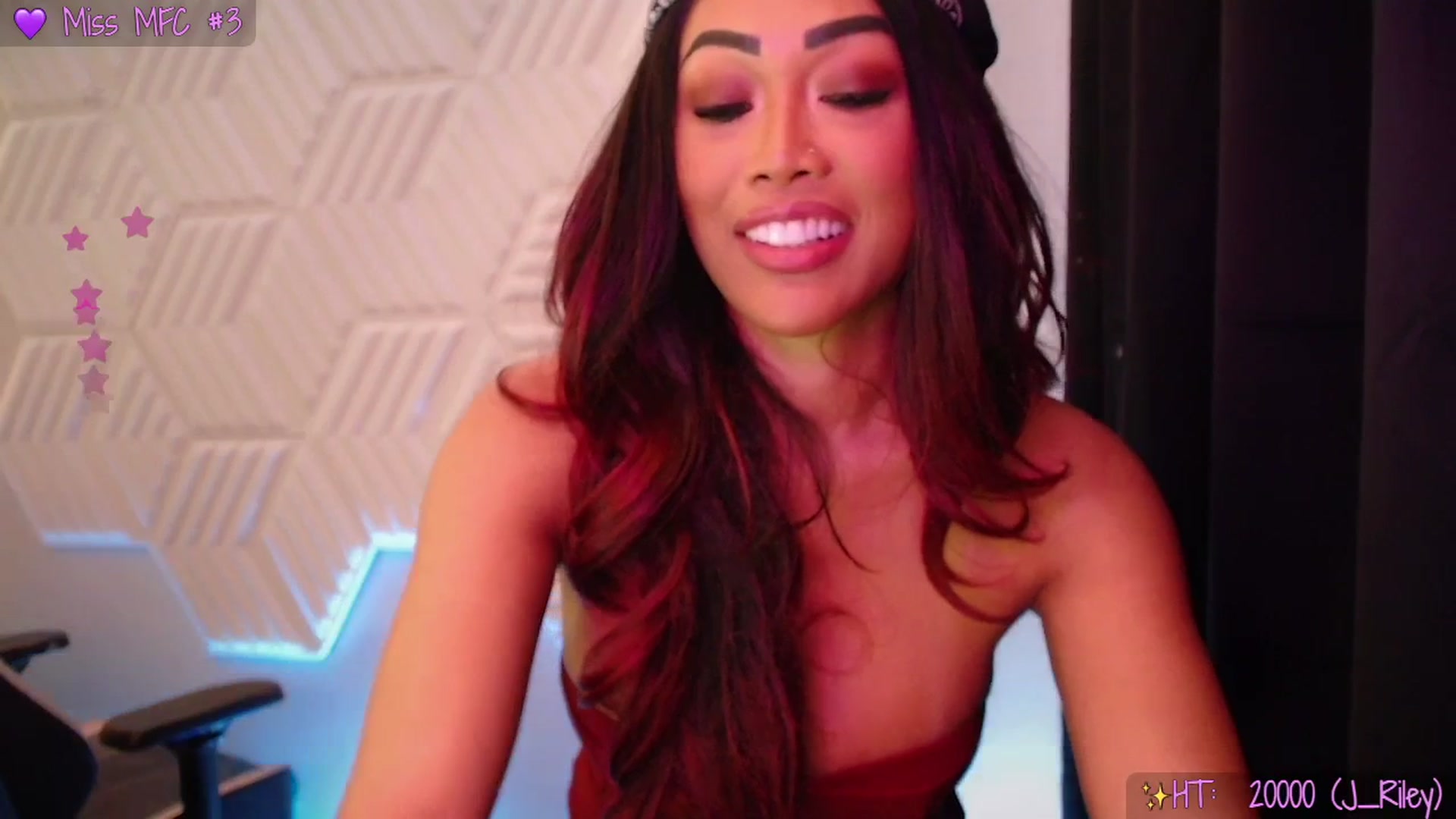 Gallery image thumbnail from SinCityVEE's myfreecams stream on, 11/04/2025, 09:42 image 15 of 20