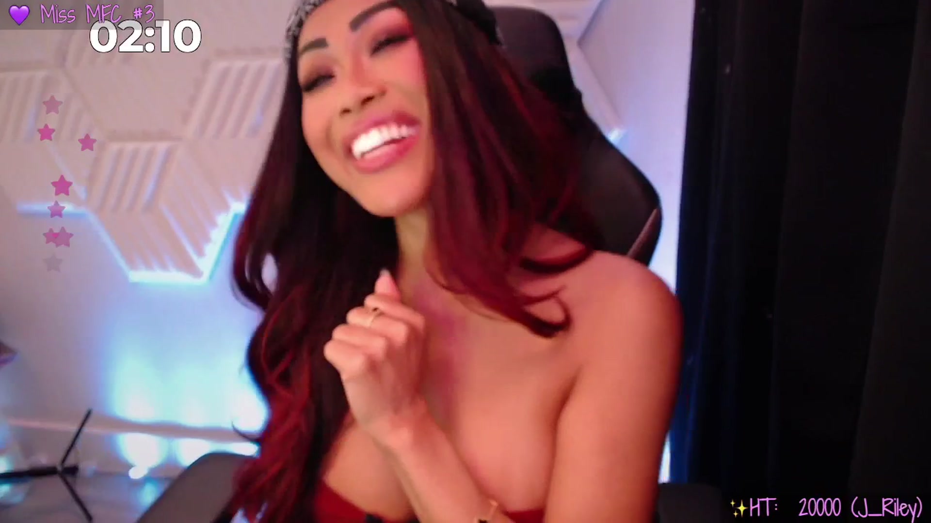 Gallery image thumbnail from SinCityVEE's myfreecams stream on, 11/04/2025, 09:42 image 16 of 20