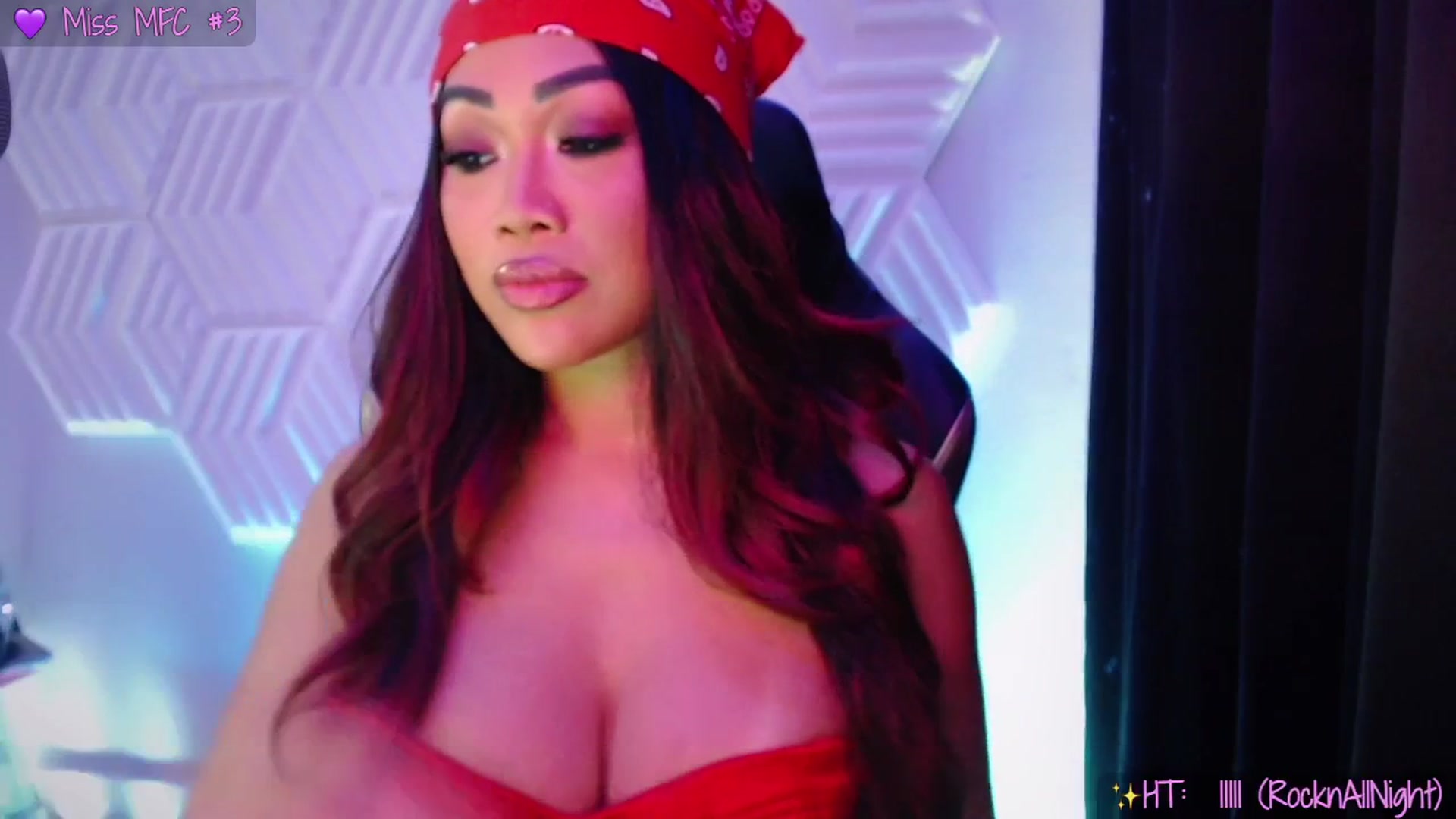 Gallery image thumbnail from SinCityVEE's myfreecams stream on, 11/07/2025, 08:21 image 8 of 20