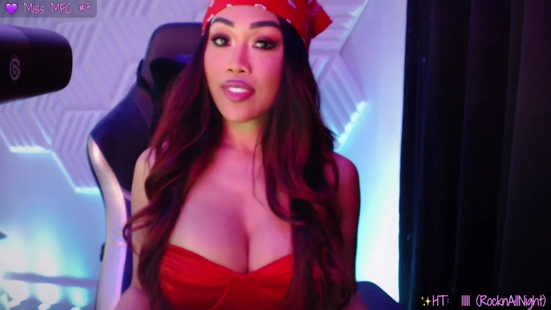 Gallery image thumbnail from SinCityVEE's myfreecams stream on, 11/07/2025, 08:21 image 6 of 20