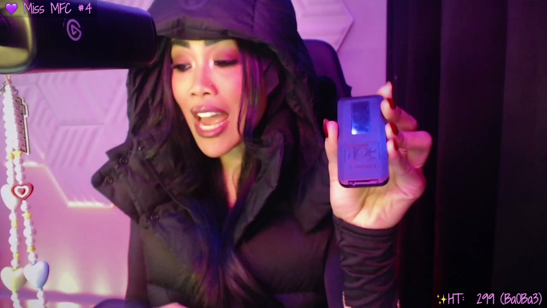 Gallery image thumbnail from SinCityVEE's myfreecams stream on, 11/10/2025, 09:59 image 1 of 20