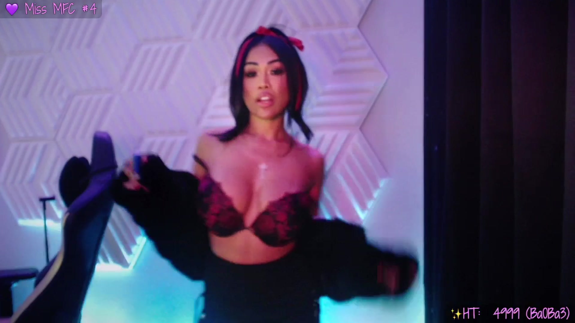 Gallery image thumbnail from SinCityVEE's myfreecams stream on, 11/11/2025, 10:11 image 5 of 20