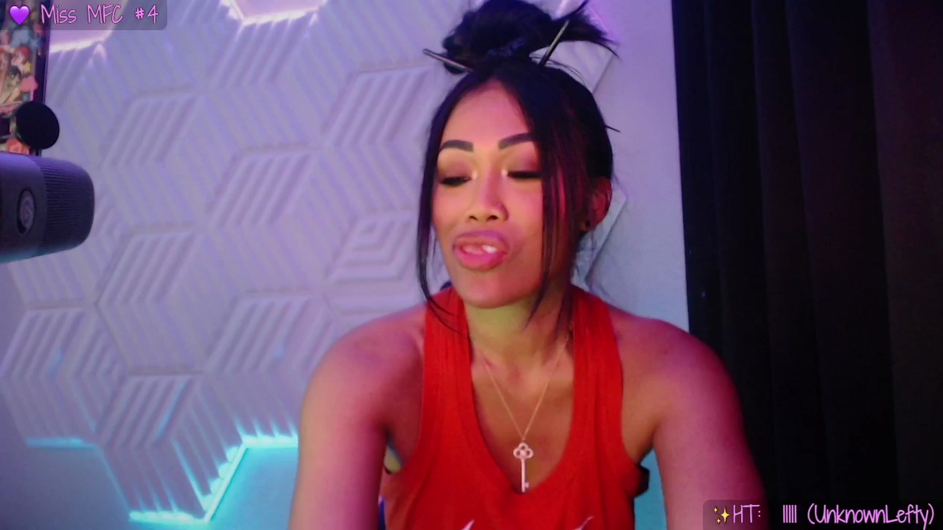 Gallery image thumbnail from SinCityVEE's myfreecams stream on, 11/11/2025, 15:16 image 3 of 20