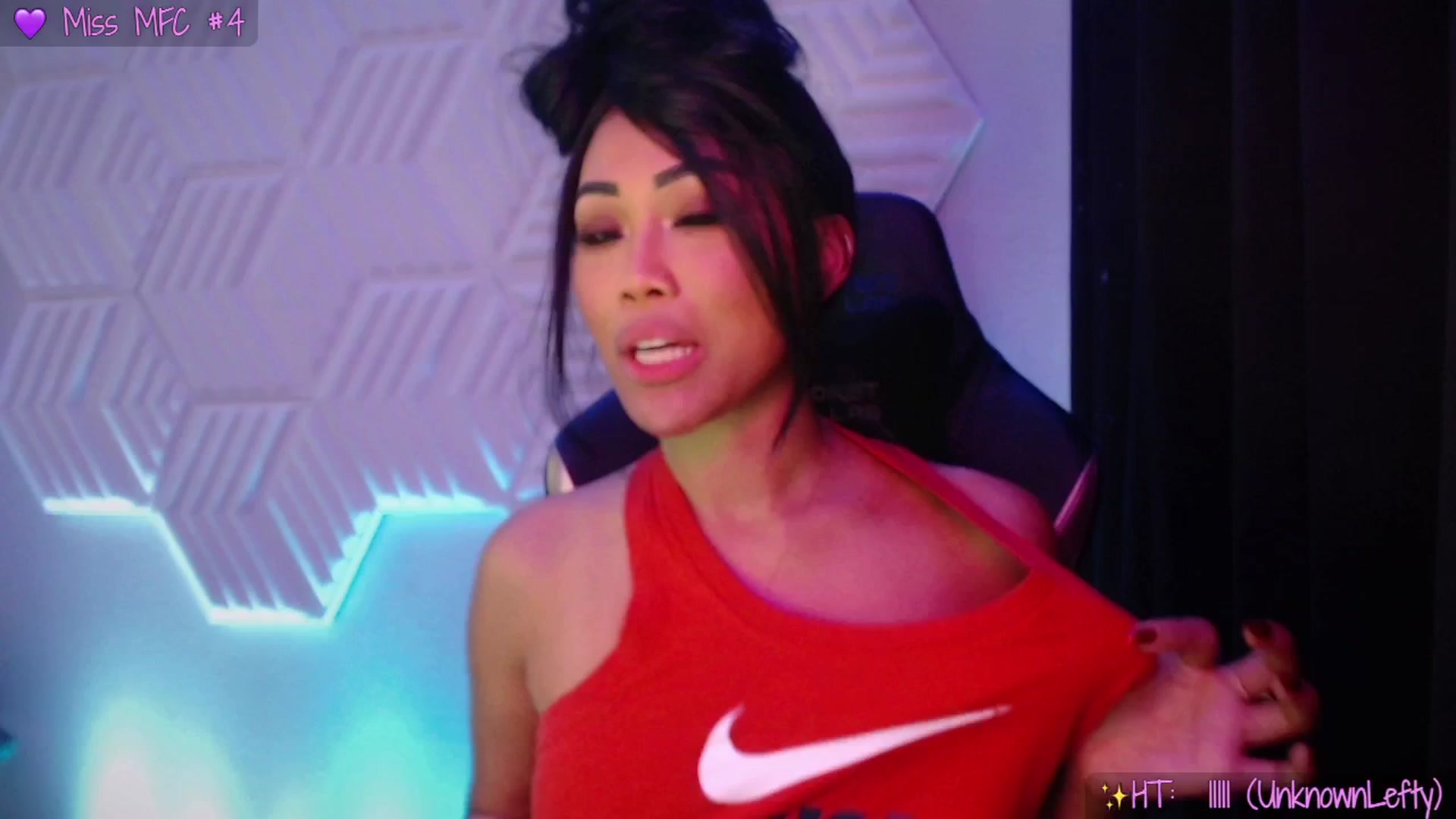 Gallery image thumbnail from SinCityVEE's myfreecams stream on, 11/11/2025, 15:16 image 18 of 20