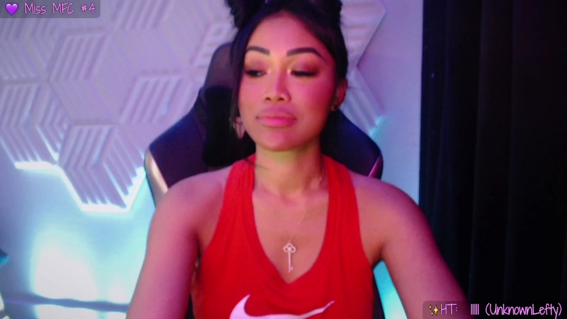 Gallery image thumbnail from SinCityVEE's myfreecams stream on, 11/11/2025, 15:16 image 8 of 20