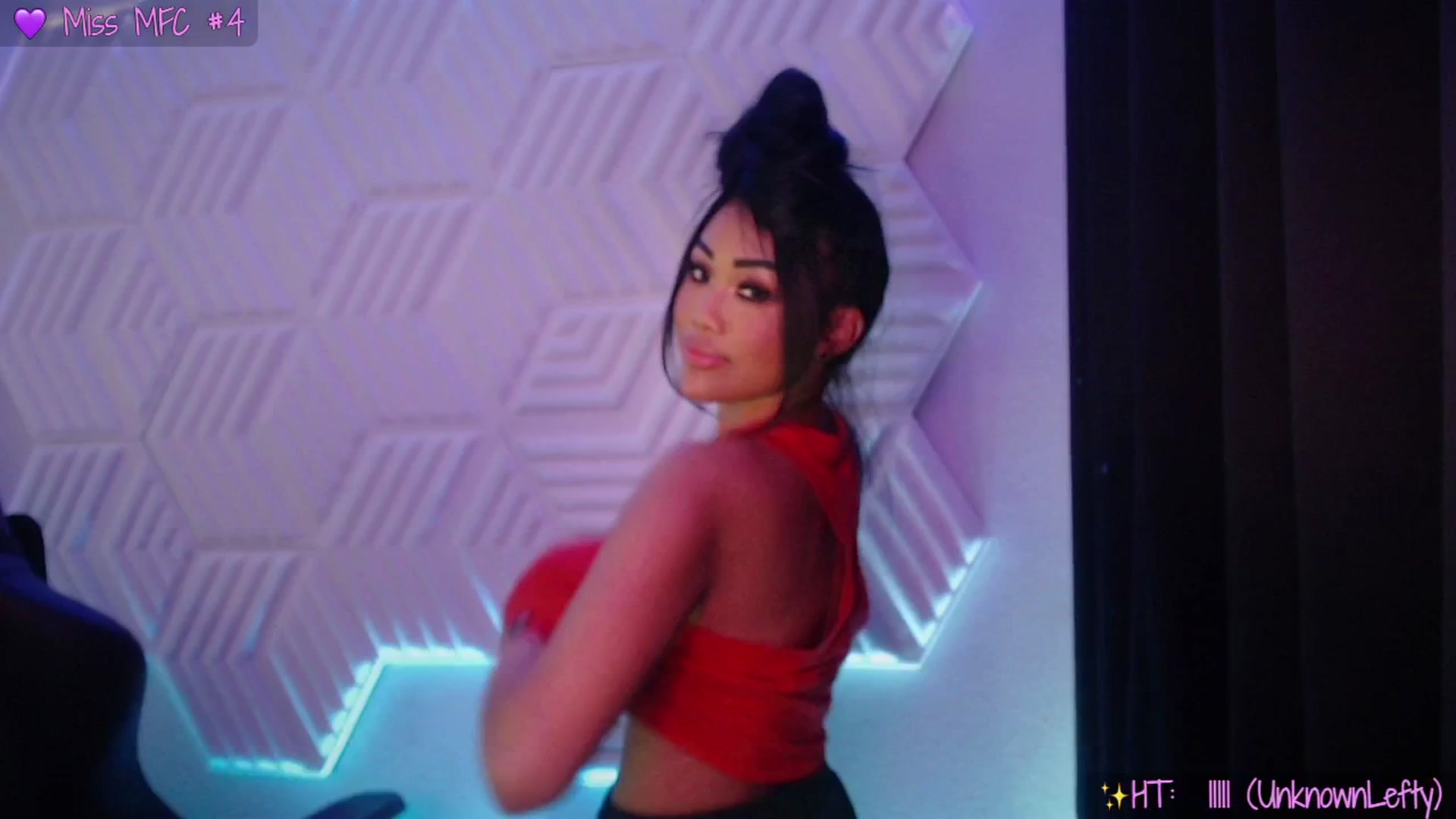 Gallery image thumbnail from SinCityVEE's myfreecams stream on, 11/11/2025, 15:16 image 13 of 20