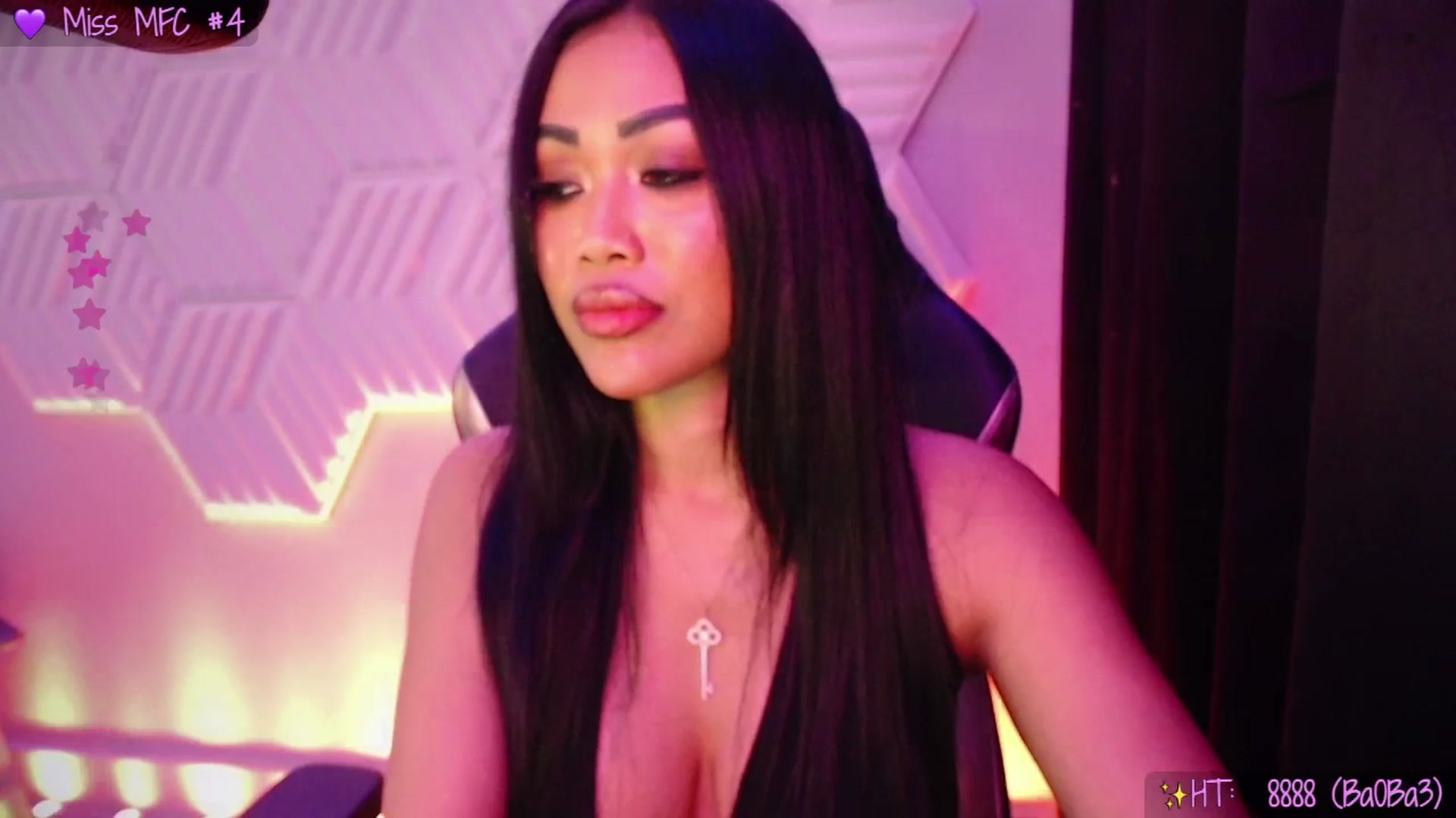 Gallery image thumbnail from SinCityVEE's myfreecams stream on, 11/17/2025, 12:46 image 11 of 20