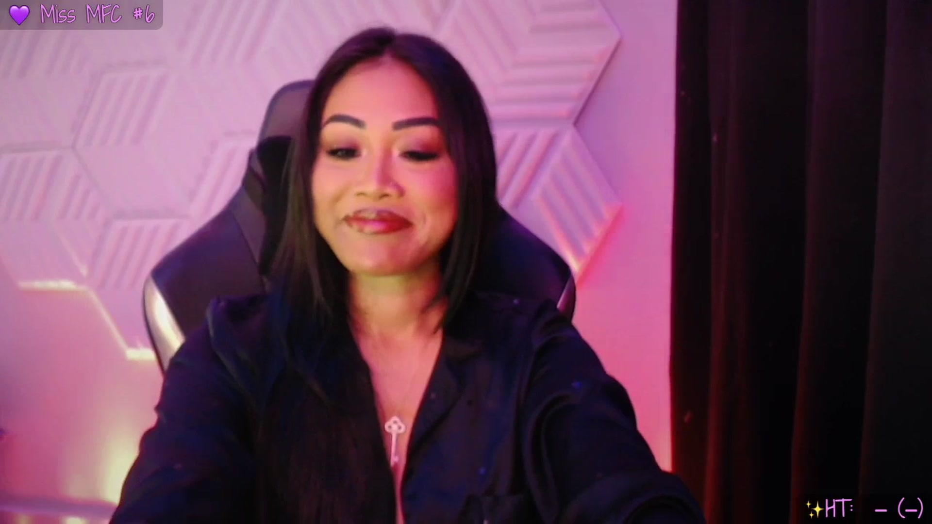 Gallery image thumbnail from SinCityVEE's myfreecams stream on, 11/21/2025, 08:26 image 12 of 20