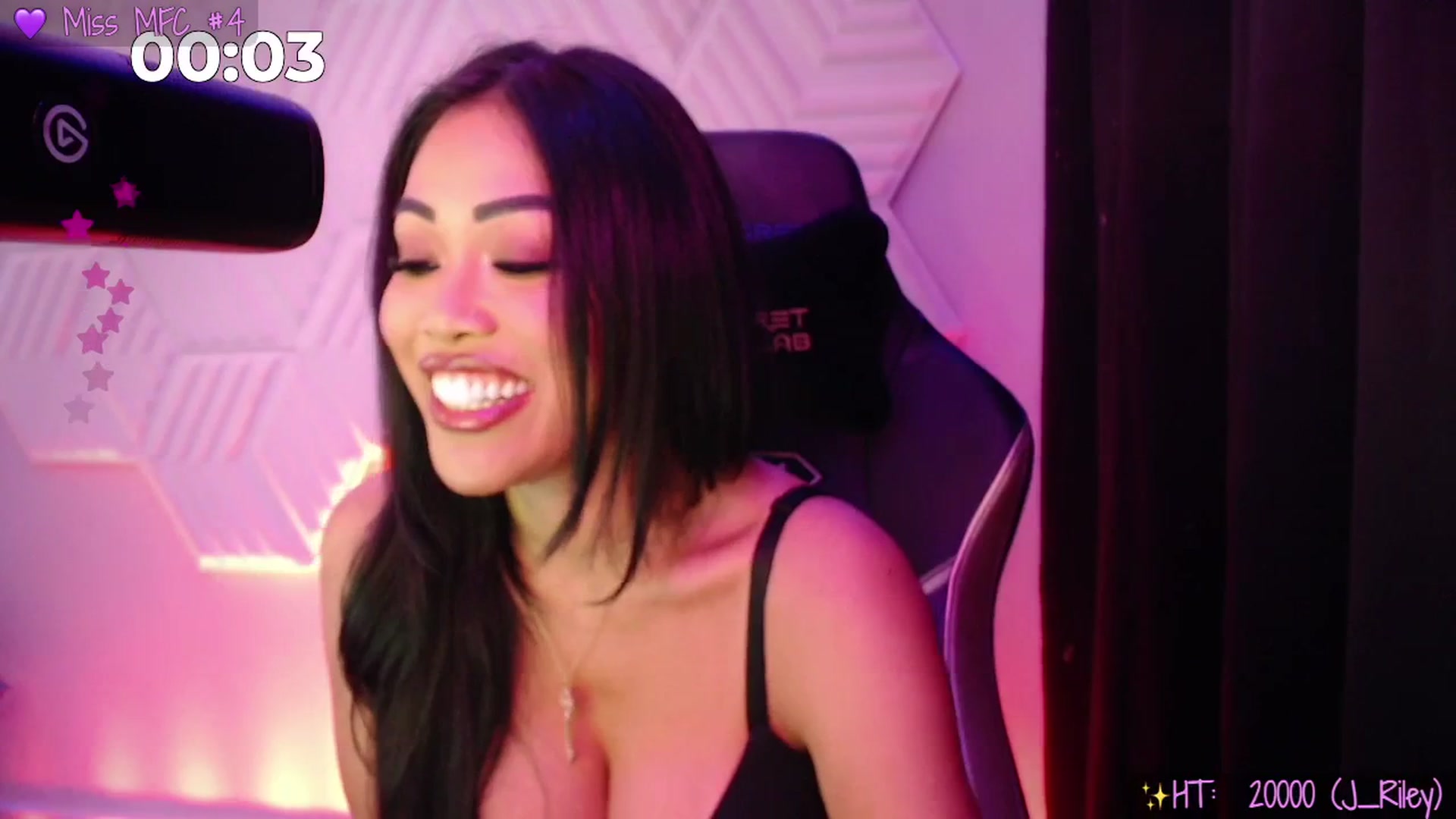 Gallery image thumbnail from SinCityVEE's myfreecams stream on, 11/21/2025, 10:58 image 16 of 20