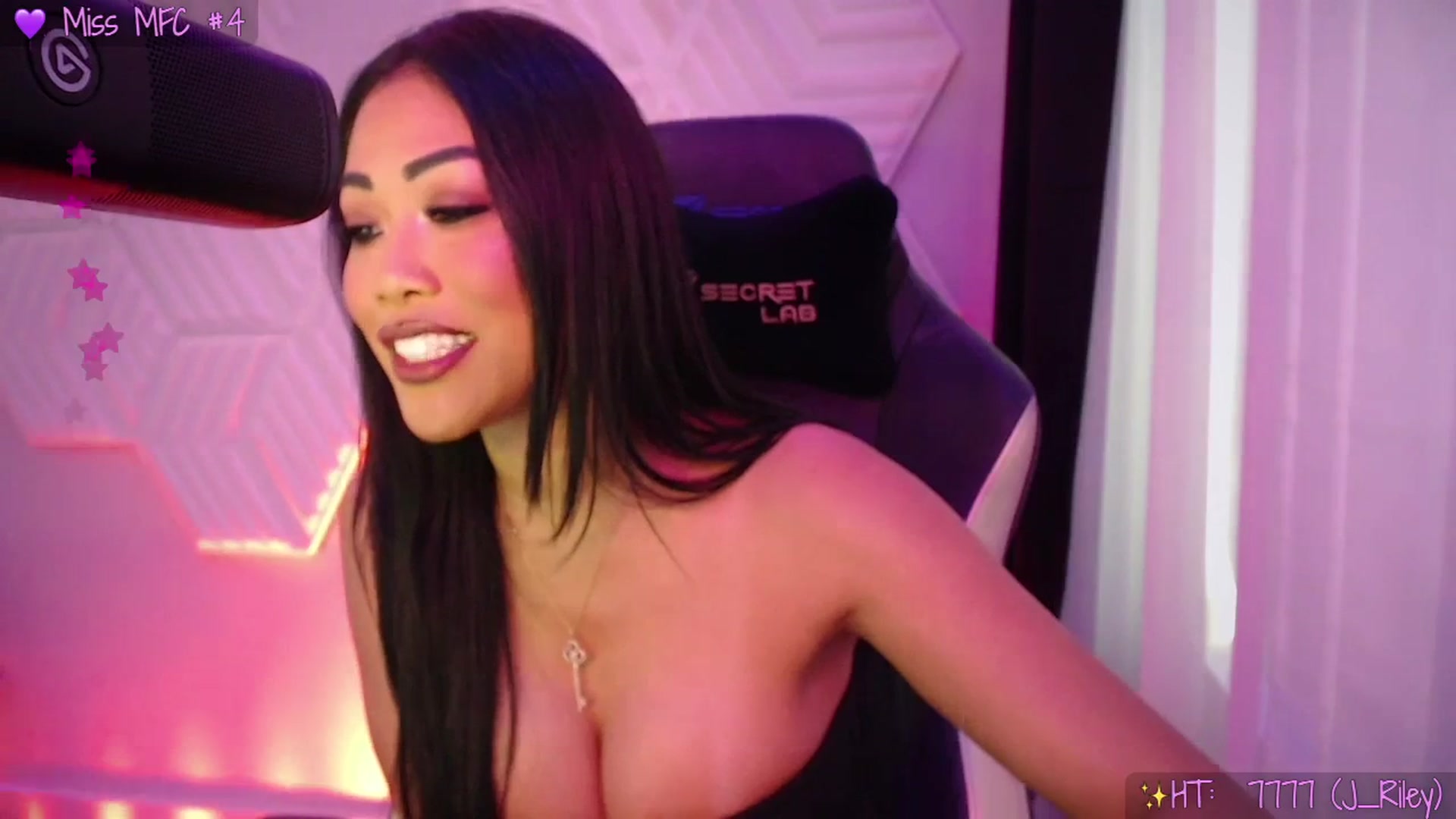 Gallery image thumbnail from SinCityVEE's myfreecams stream on, 11/23/2025, 19:27 image 5 of 20
