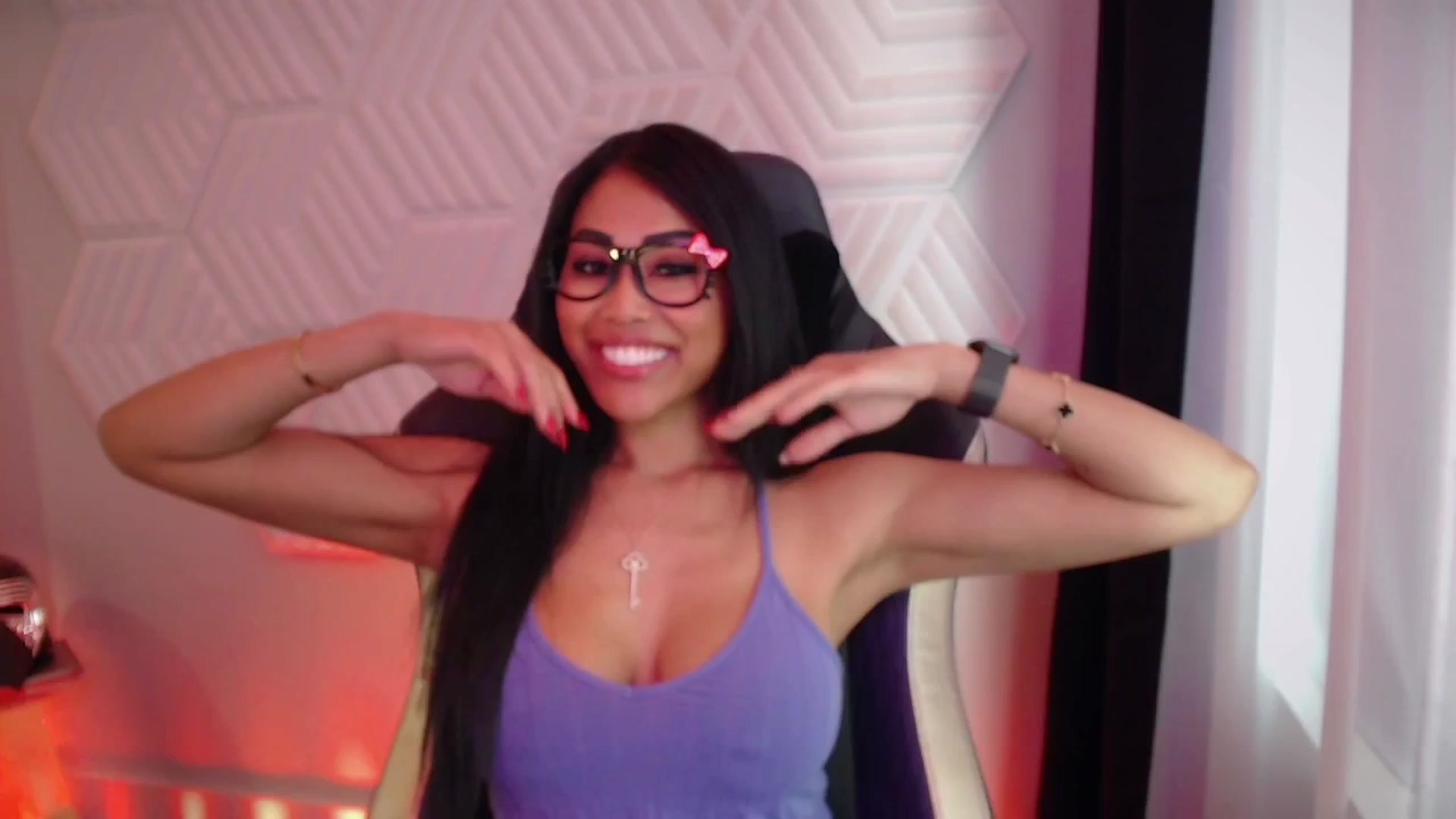 Gallery image thumbnail from SinCityVEE's myfreecams stream on, 11/24/2025, 21:19 image 2 of 20
