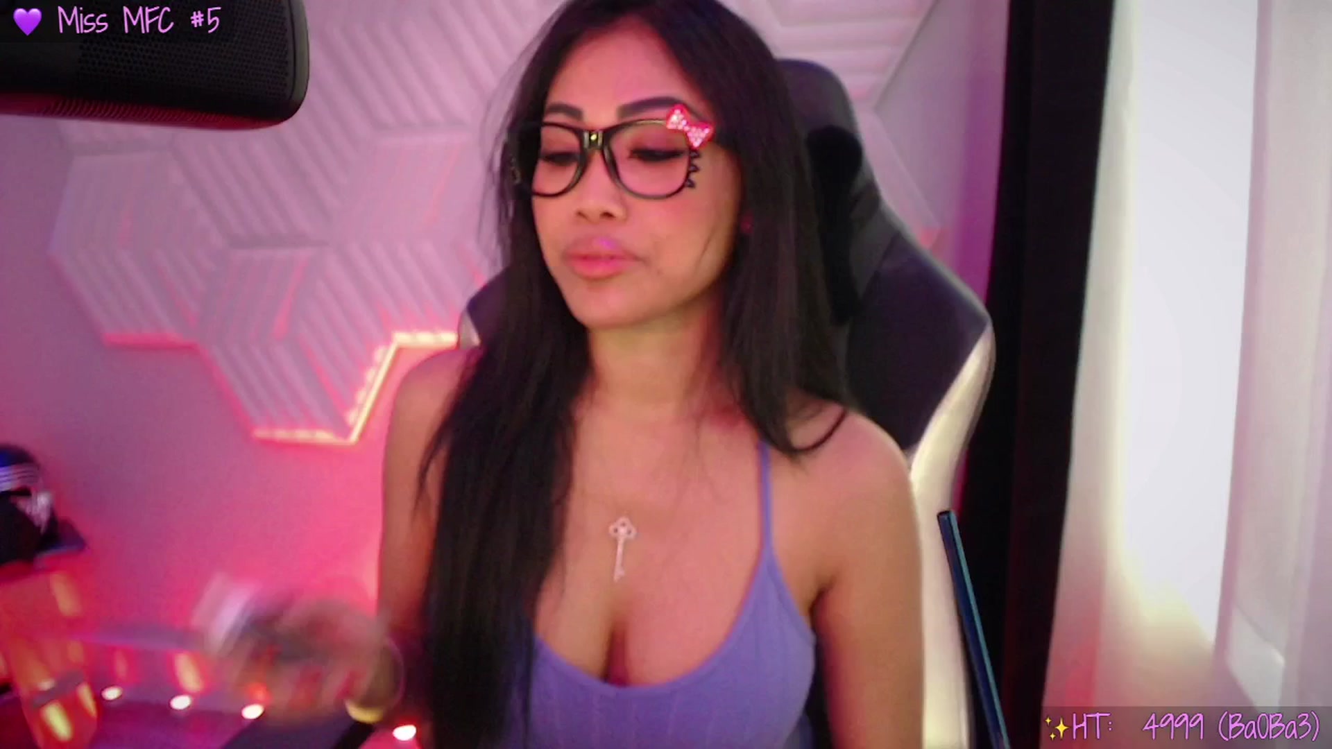 Gallery image thumbnail from SinCityVEE's myfreecams stream on, 11/25/2025, 09:16 image 4 of 20