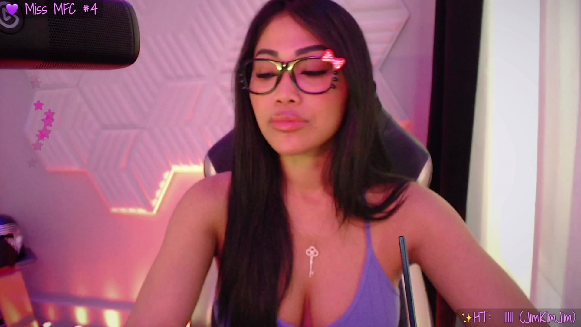 Gallery image thumbnail from SinCityVEE's myfreecams stream on, 11/25/2025, 09:16 image 14 of 20