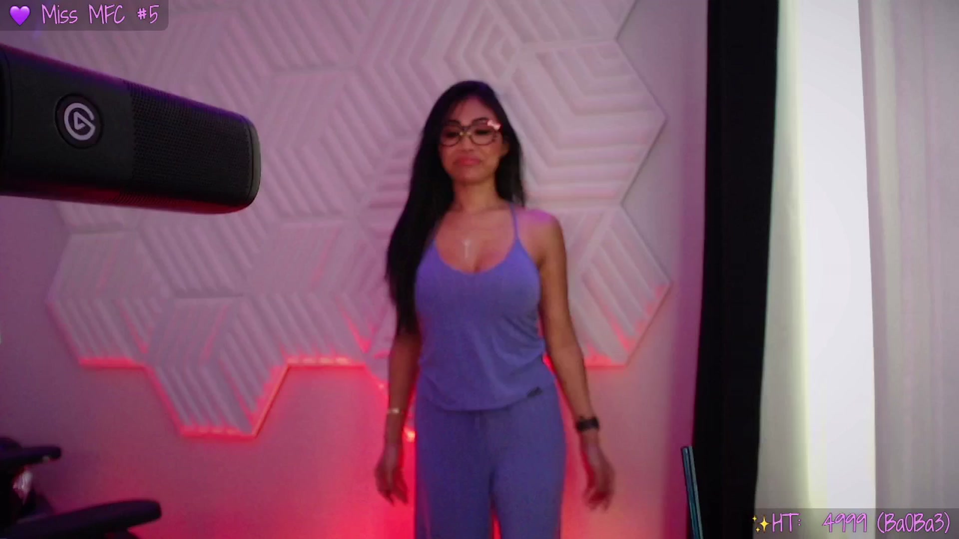 Gallery image thumbnail from SinCityVEE's myfreecams stream on, 11/25/2025, 09:16 image 5 of 20