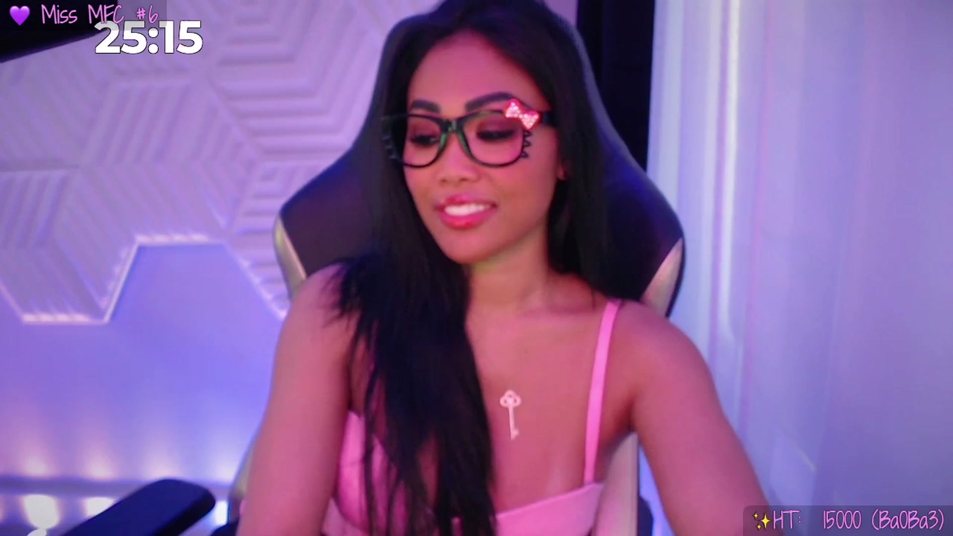 Gallery image thumbnail from SinCityVEE's myfreecams stream on, 12/01/2025, 24:00 image 7 of 20