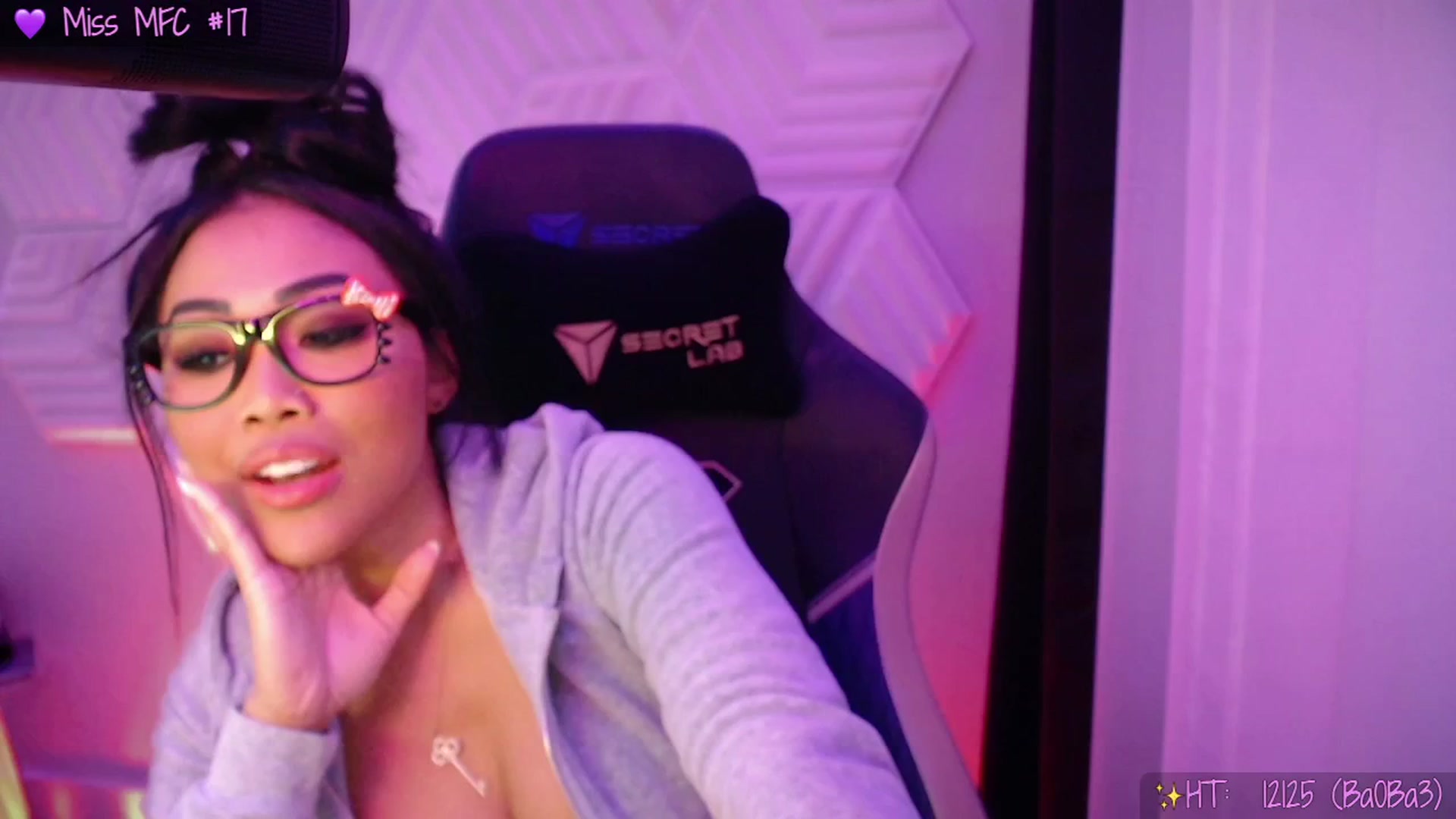 Gallery image thumbnail from SinCityVEE's myfreecams stream on, 12/03/2025, 10:20 image 14 of 20