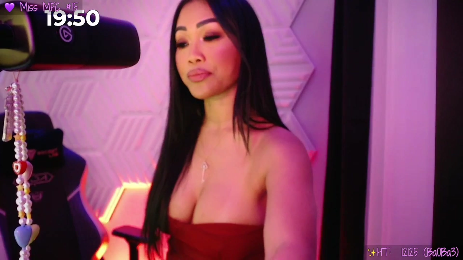 Gallery image thumbnail from SinCityVEE's myfreecams stream on, 12/13/2025, 08:14 image 11 of 20
