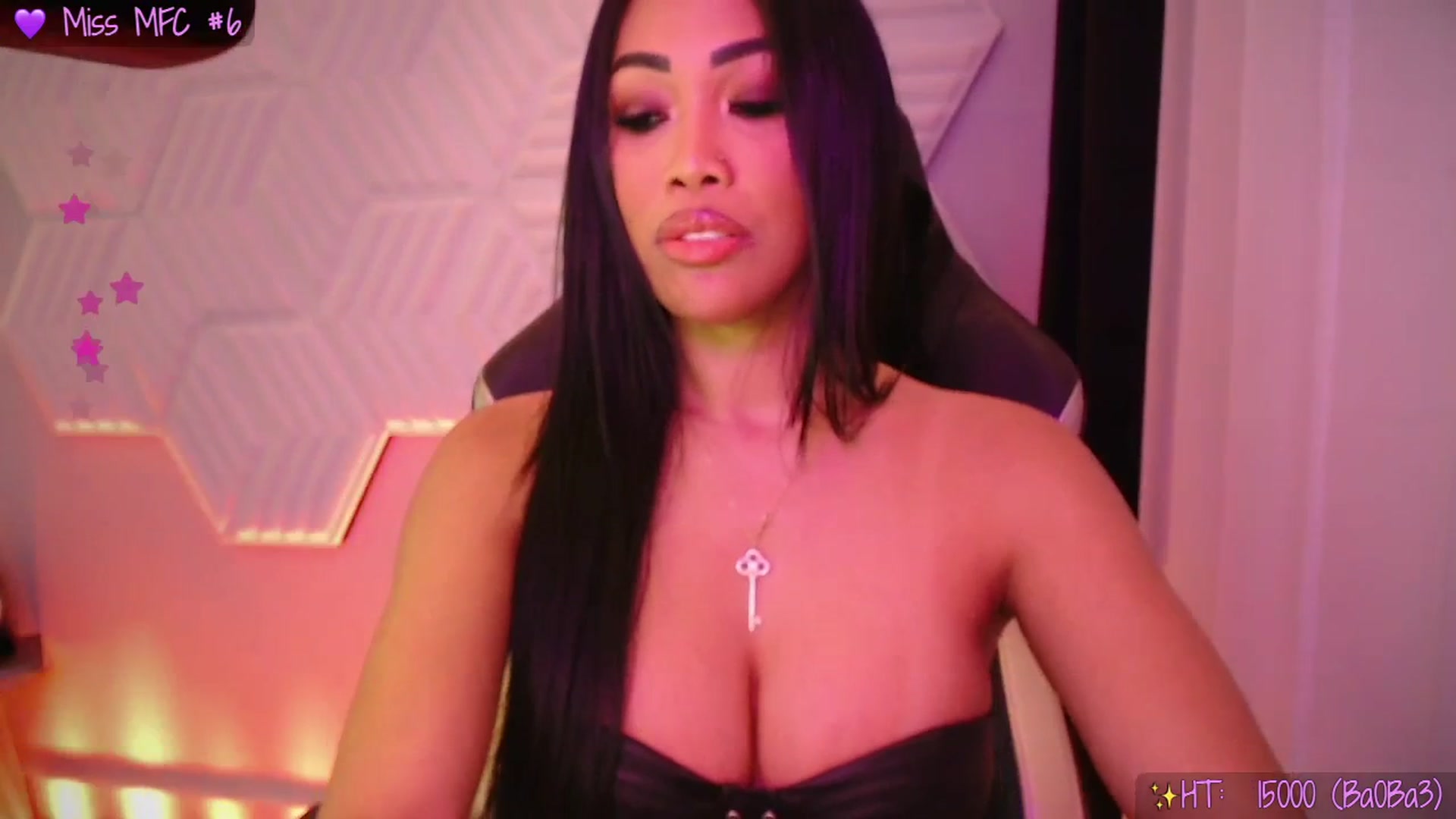 Gallery image thumbnail from SinCityVEE's myfreecams stream on, 12/16/2025, 08:07 image 10 of 20