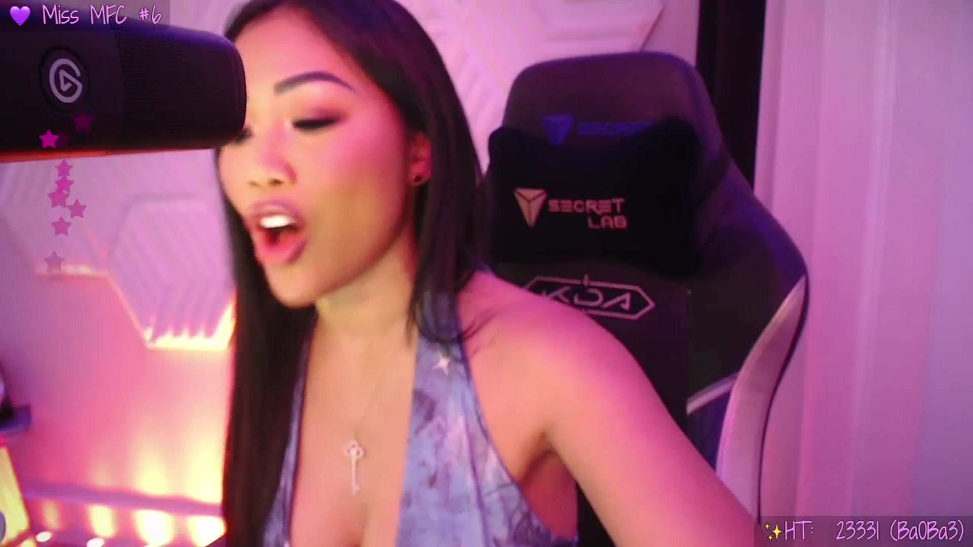 Gallery image thumbnail from SinCityVEE's myfreecams stream on, 12/20/2025, 08:46 image 17 of 20