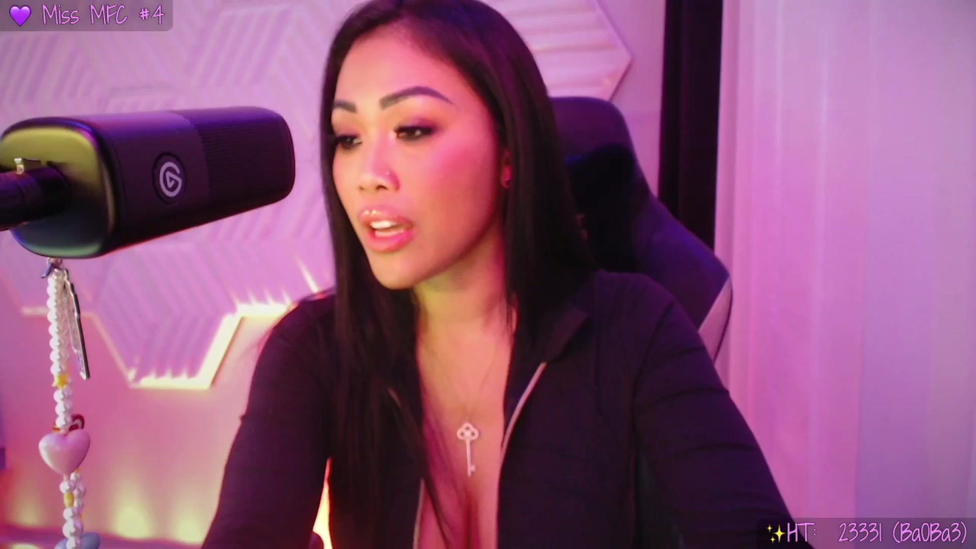 Gallery image thumbnail from SinCityVEE's myfreecams stream on, 12/20/2025, 14:32 image 7 of 20
