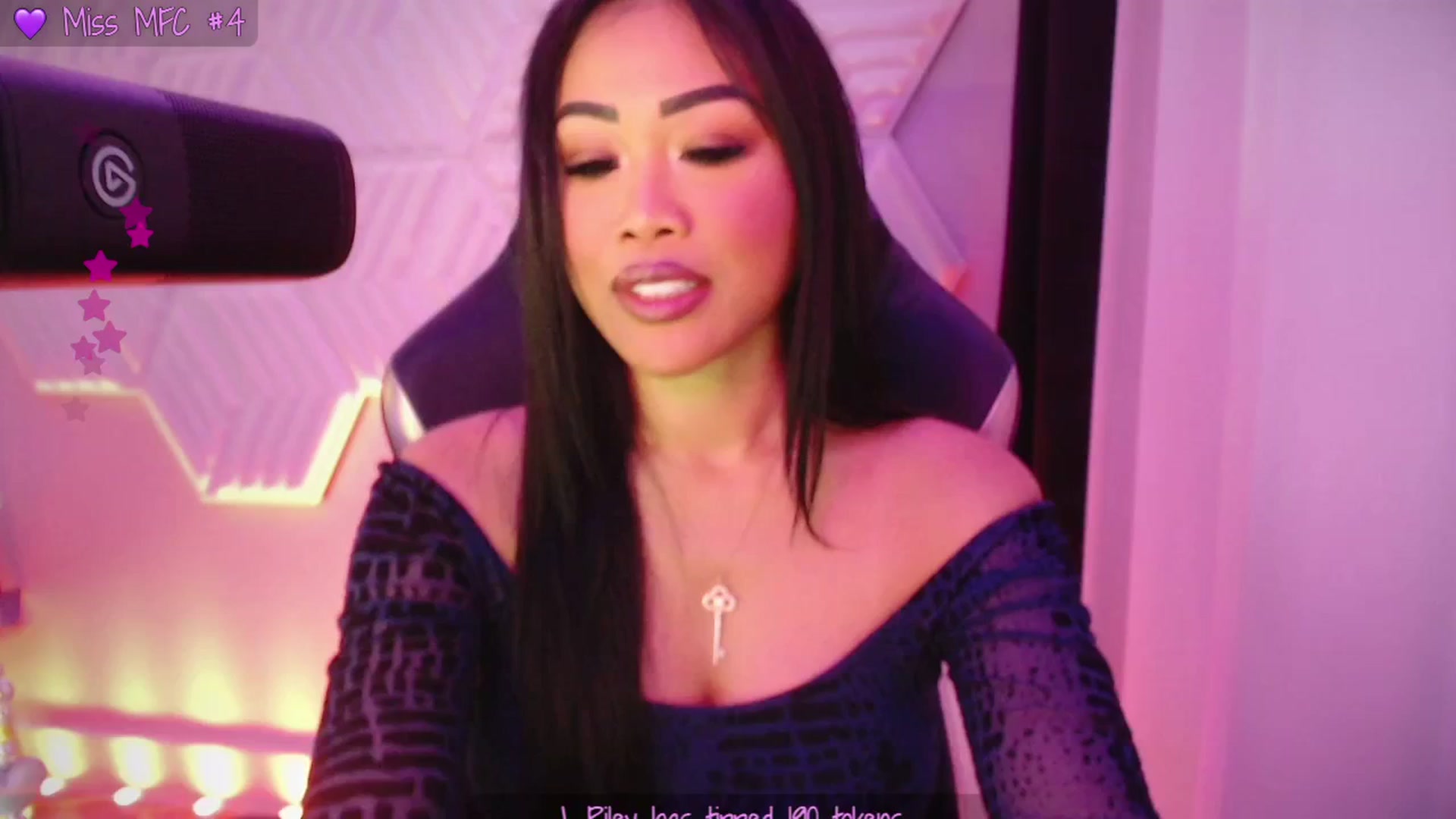 Gallery image thumbnail from SinCityVEE's myfreecams stream on, 12/21/2025, 07:56 image 9 of 20
