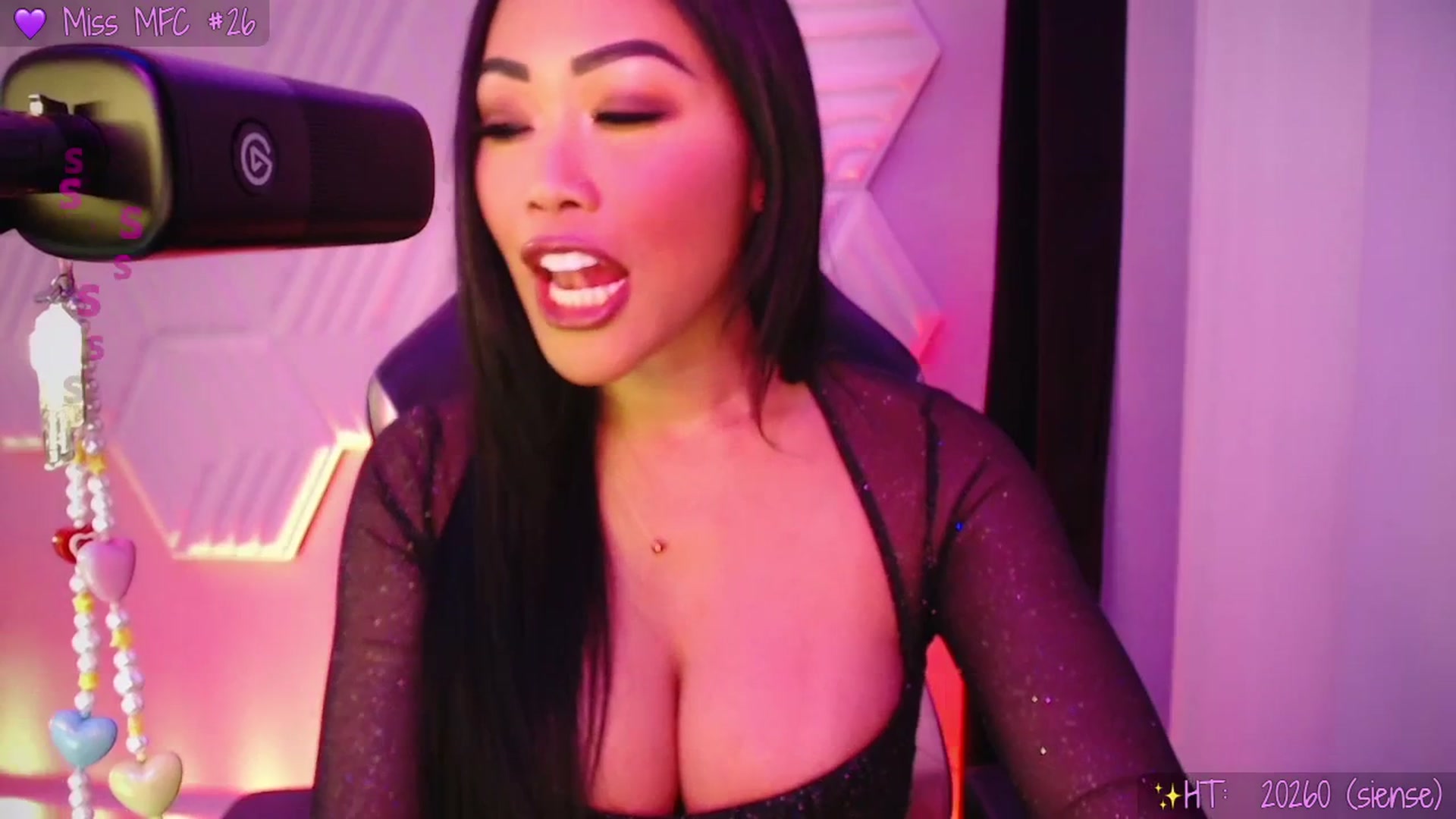 Gallery image thumbnail from SinCityVEE's myfreecams stream on, 01/04/2026, 06:37 image 10 of 20