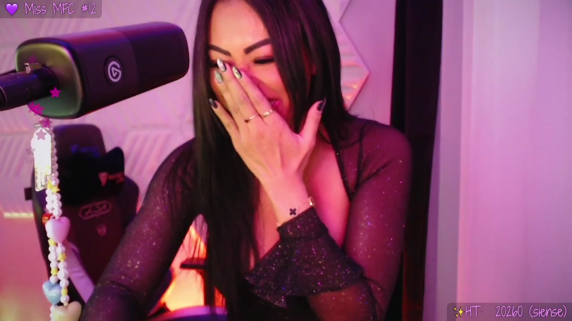 Gallery image thumbnail from SinCityVEE's myfreecams stream on, 01/04/2026, 06:37 image 16 of 20