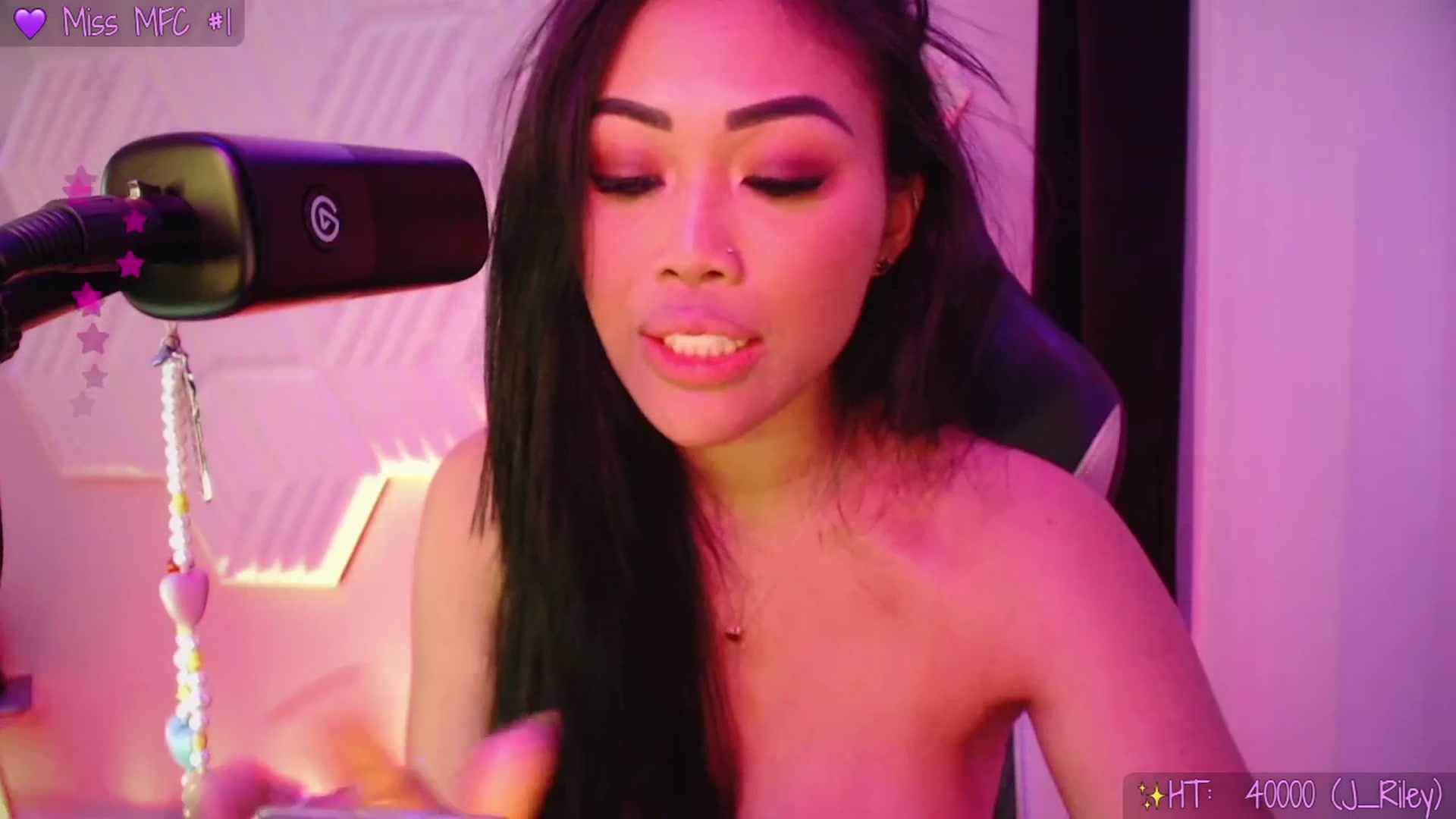 Gallery image thumbnail from SinCityVEE's myfreecams stream on, 01/04/2026, 10:22 image 19 of 20