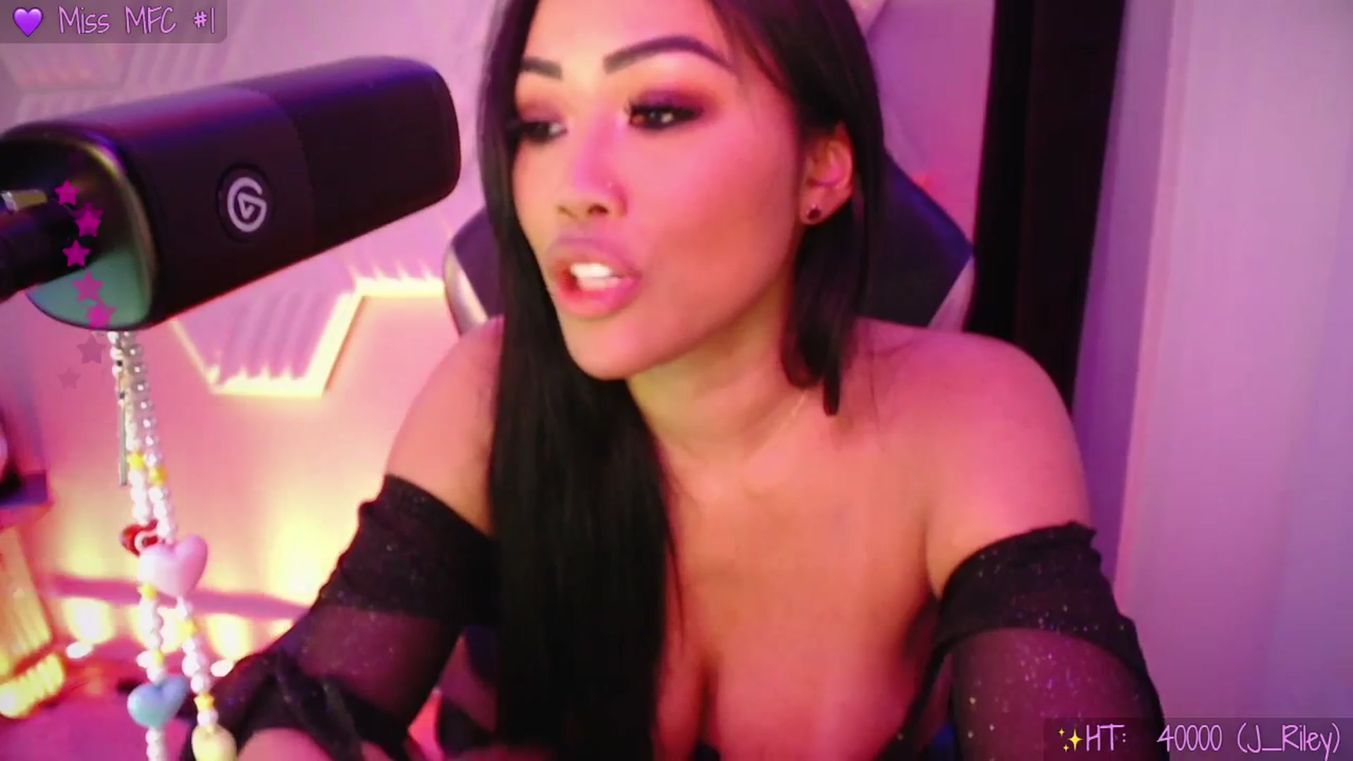 Gallery image thumbnail from SinCityVEE's myfreecams stream on, 01/04/2026, 10:22 image 12 of 20