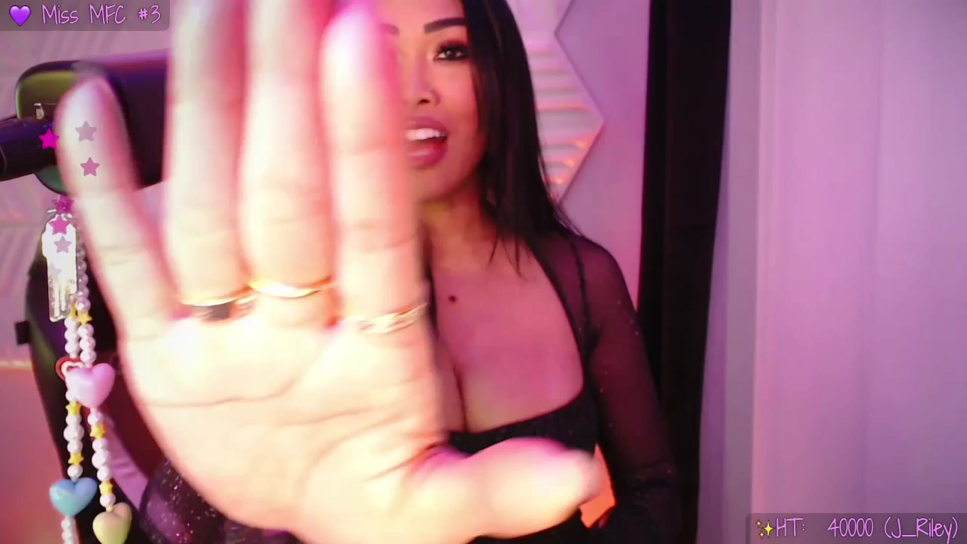 Gallery image thumbnail from SinCityVEE's myfreecams stream on, 01/04/2026, 10:22 image 2 of 20