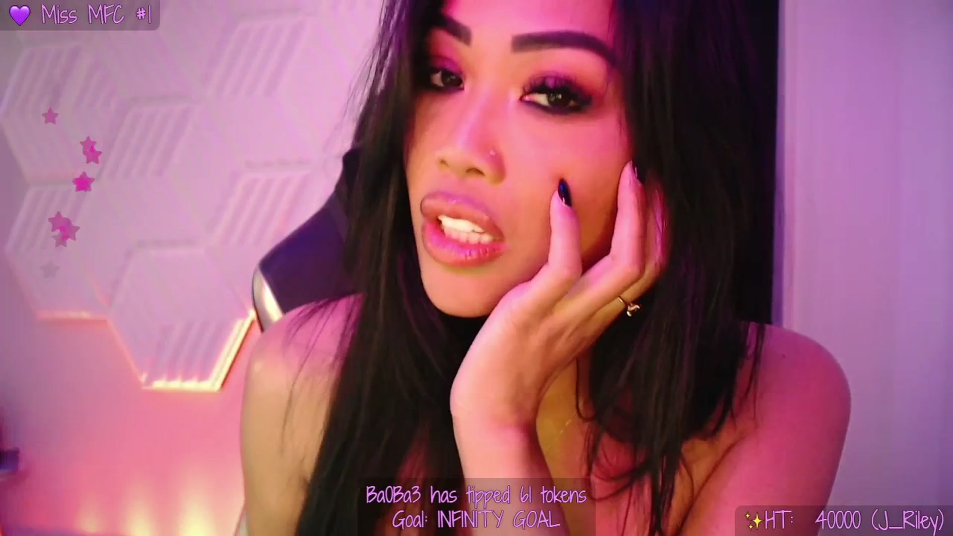 Gallery image thumbnail from SinCityVEE's myfreecams stream on, 01/04/2026, 10:22 image 16 of 20