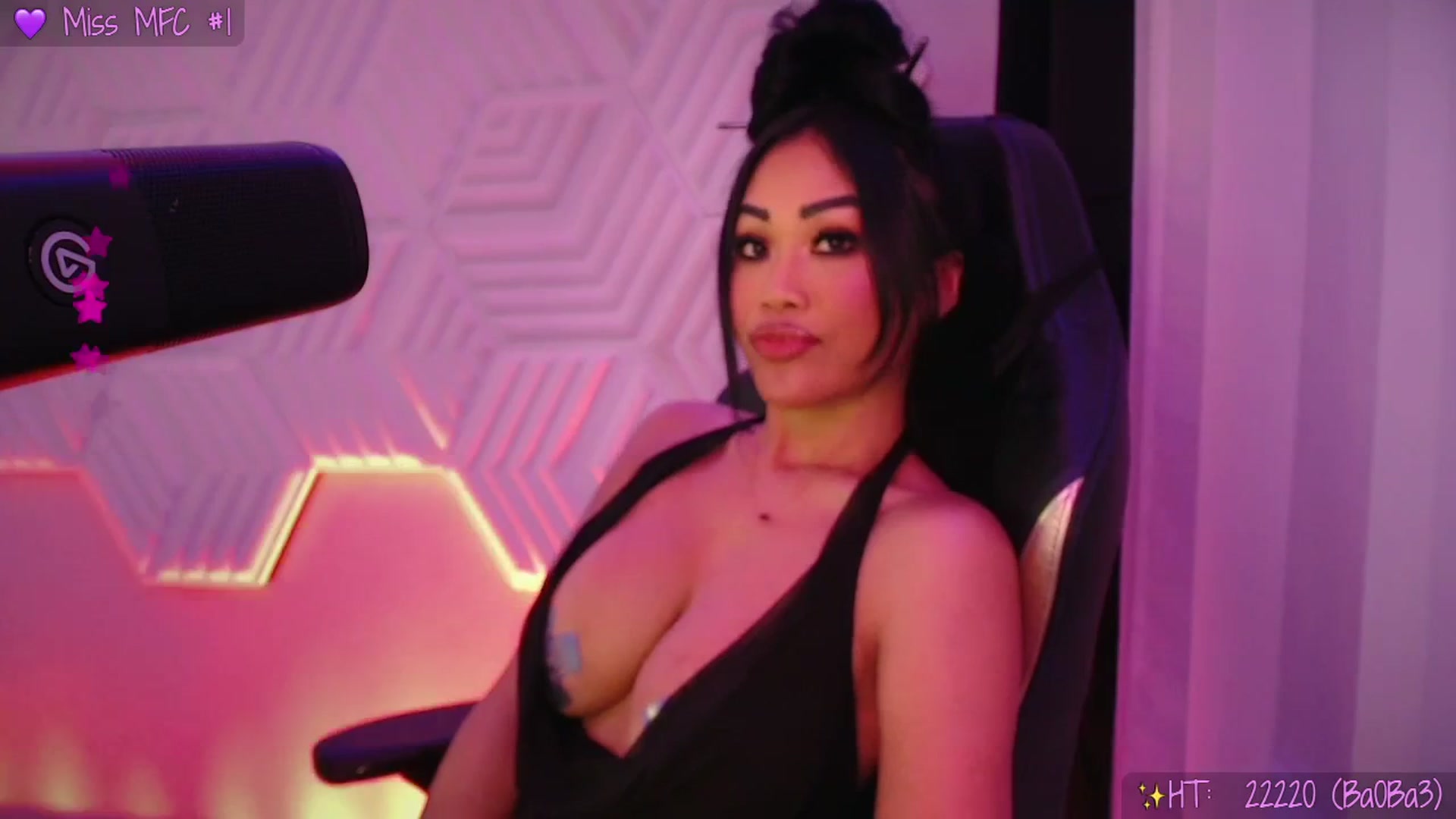 Gallery image thumbnail from SinCityVEE's myfreecams stream on, 01/07/2026, 09:46 image 13 of 20