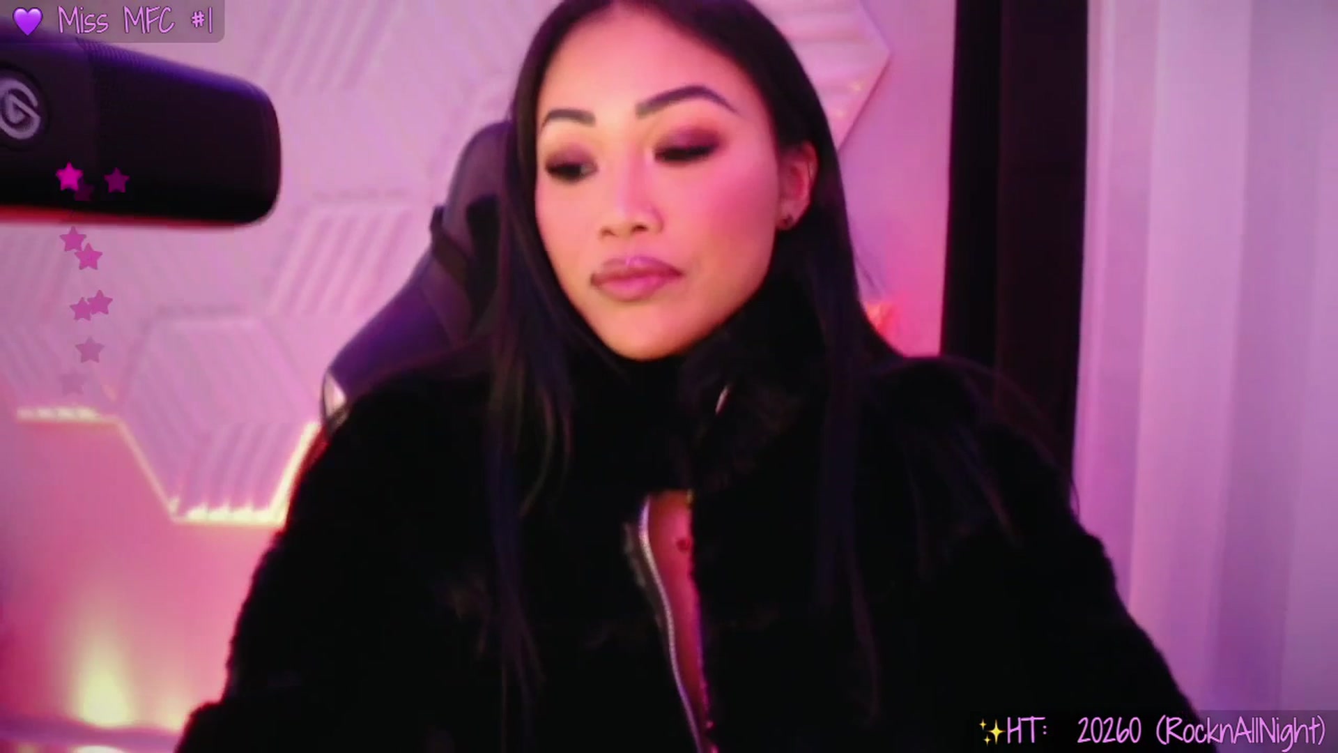 Gallery image thumbnail from SinCityVEE's myfreecams stream on, 01/07/2026, 09:46 image 3 of 20