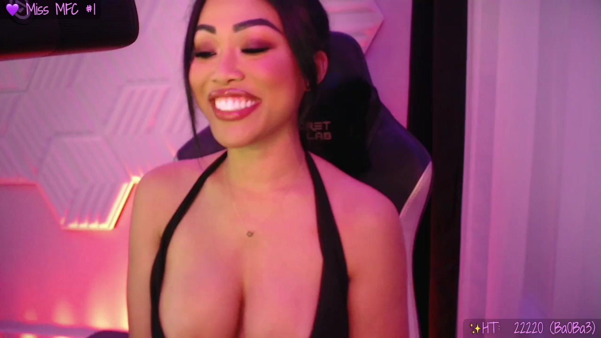 Gallery image thumbnail from SinCityVEE's myfreecams stream on, 01/07/2026, 09:46 image 15 of 20