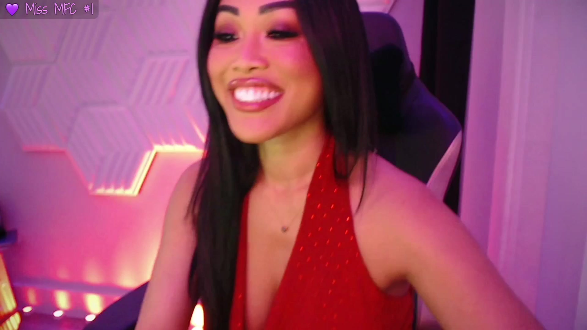 Gallery image thumbnail from SinCityVEE's myfreecams stream on, 01/10/2026, 09:21 image 11 of 20