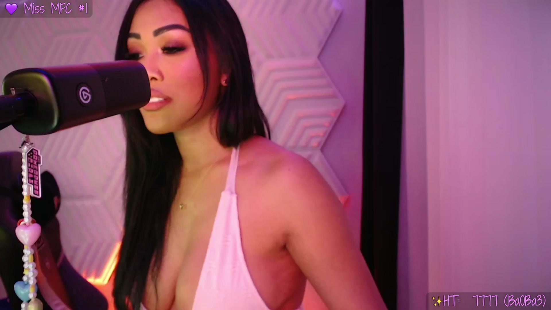 Gallery image thumbnail from SinCityVEE's myfreecams stream on, 01/14/2026, 08:57 image 13 of 20
