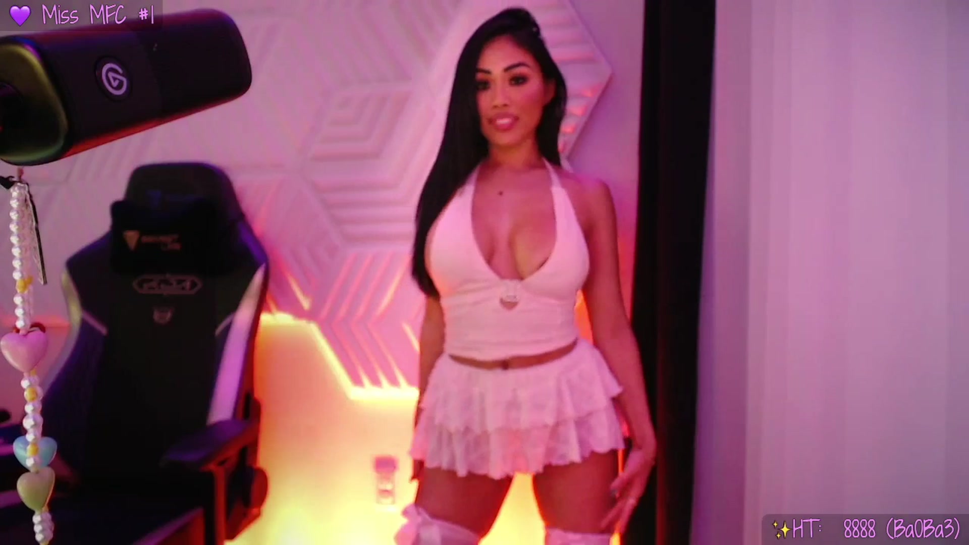 Gallery image thumbnail from SinCityVEE's myfreecams stream on, 01/14/2026, 09:34 image 15 of 20