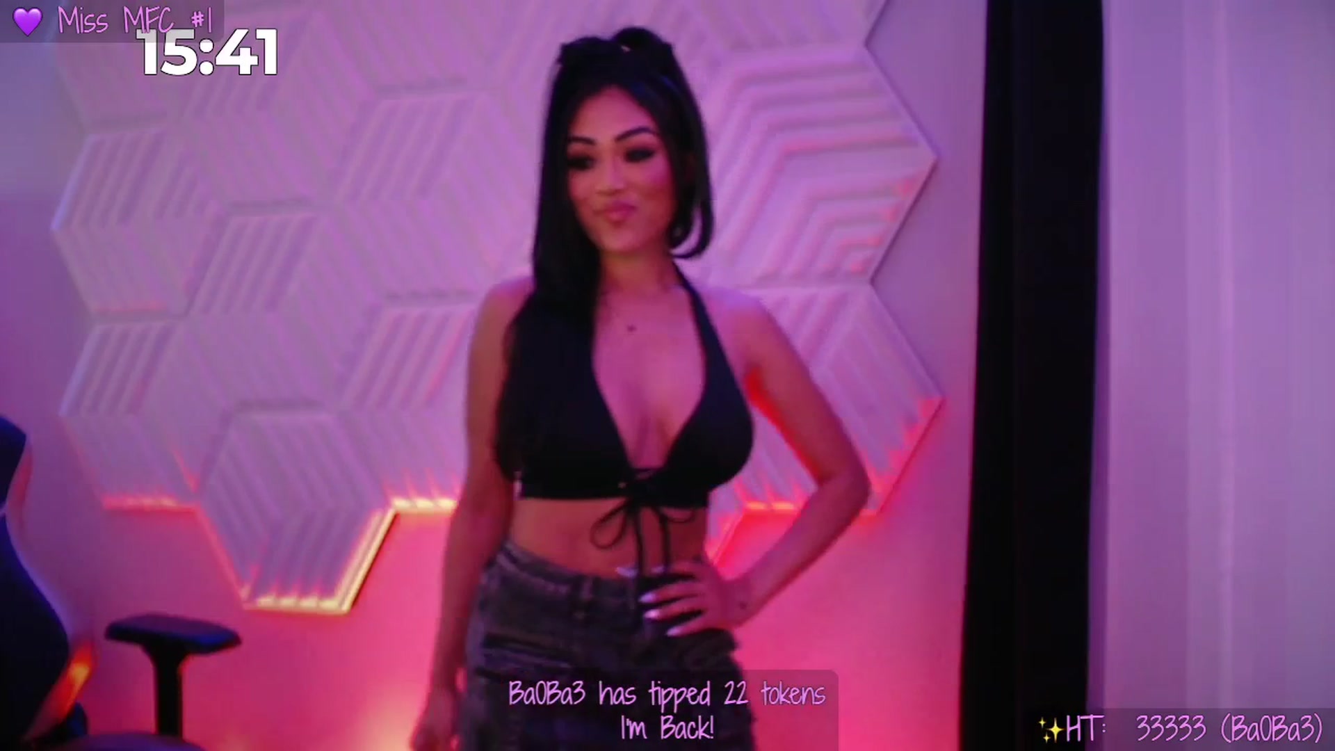 Gallery image thumbnail from SinCityVEE's myfreecams stream on, 01/18/2026, 10:36 image 17 of 20