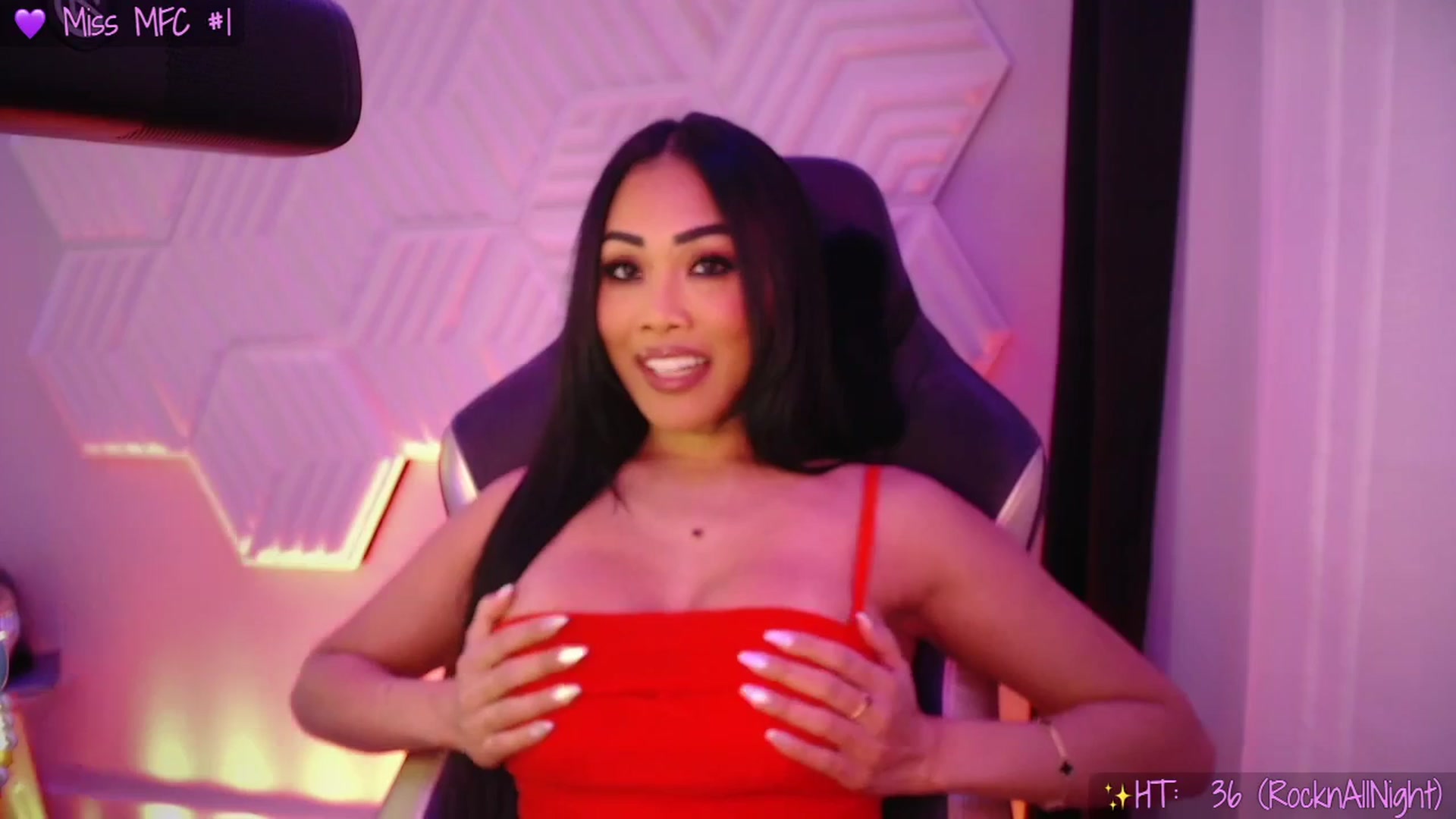 Gallery image thumbnail from SinCityVEE's myfreecams stream on, 01/22/2026, 06:17 image 10 of 20