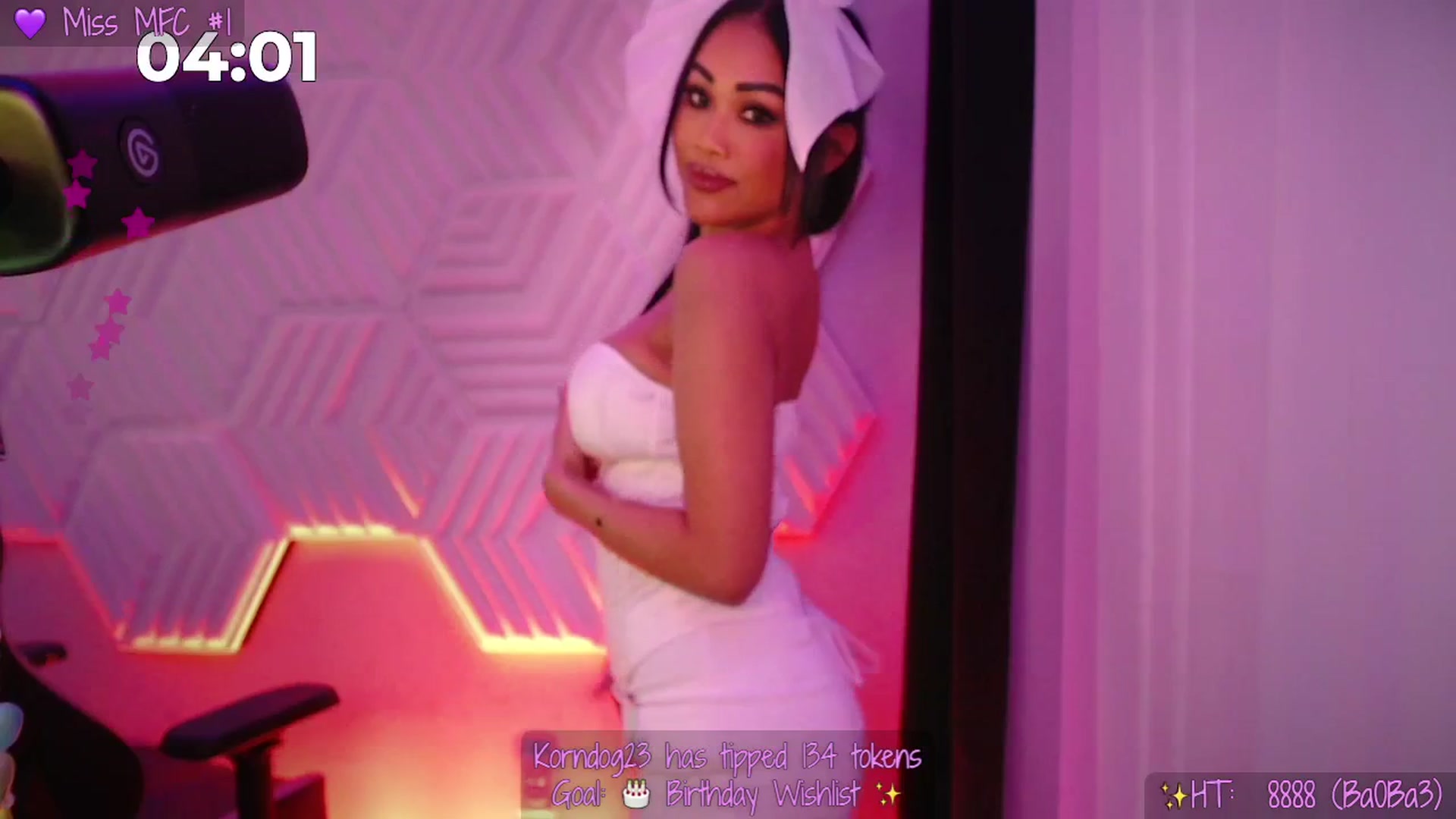 Gallery image thumbnail from SinCityVEE's myfreecams stream on, 01/23/2026, 06:57 image 11 of 20