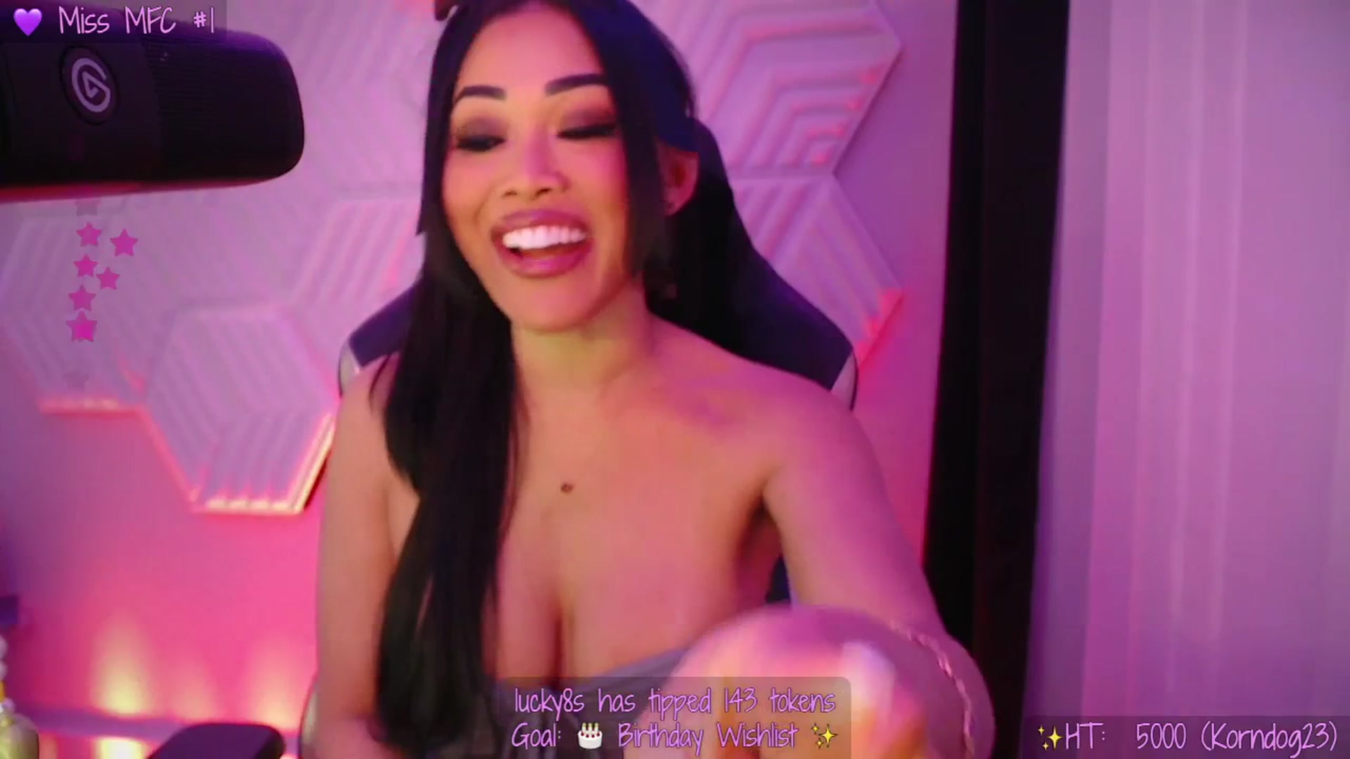 Gallery image thumbnail from SinCityVEE's myfreecams stream on, 01/24/2026, 07:28 image 13 of 20