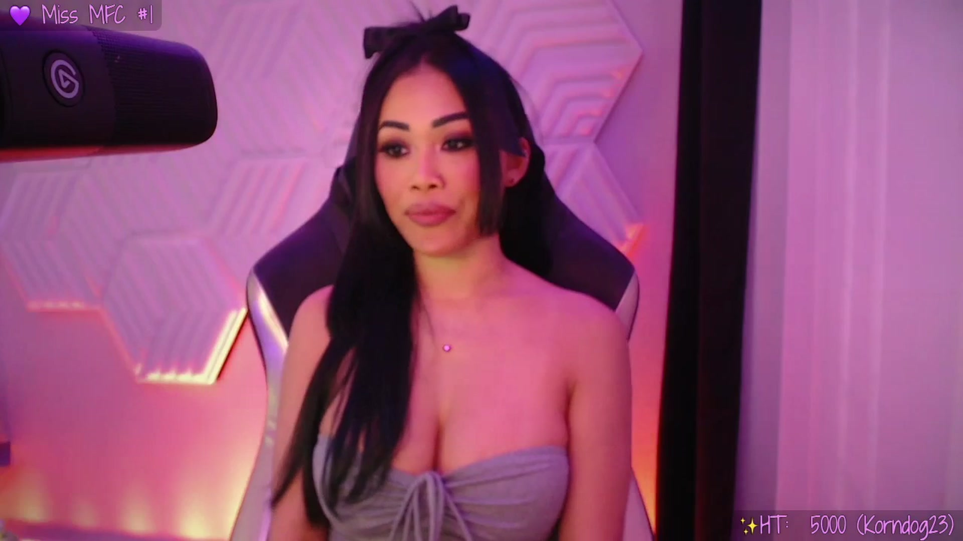 Gallery image thumbnail from SinCityVEE's myfreecams stream on, 01/24/2026, 07:28 image 6 of 20
