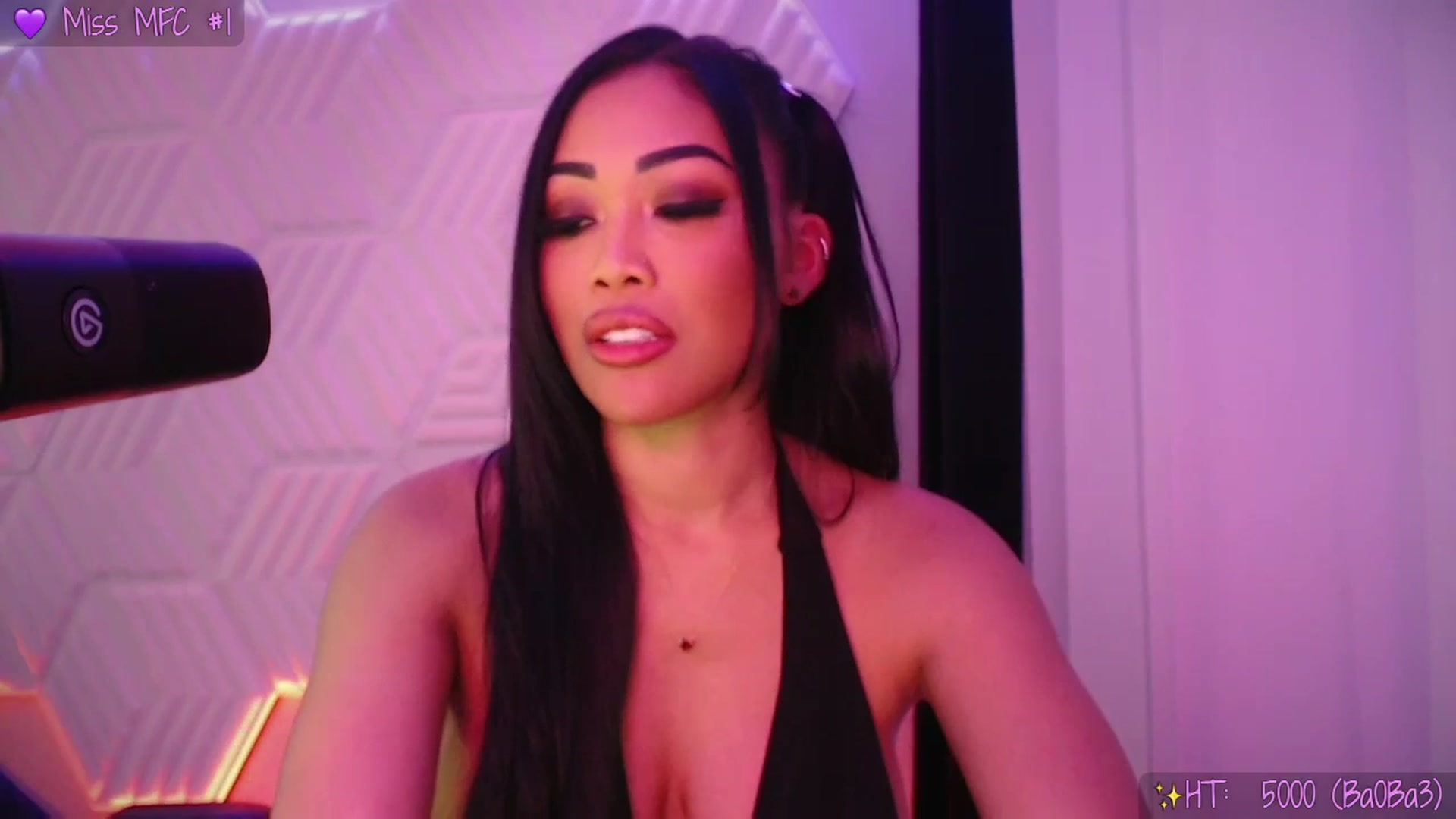 Gallery image thumbnail from SinCityVEE's myfreecams stream on, 01/28/2026, 09:51 image 12 of 20