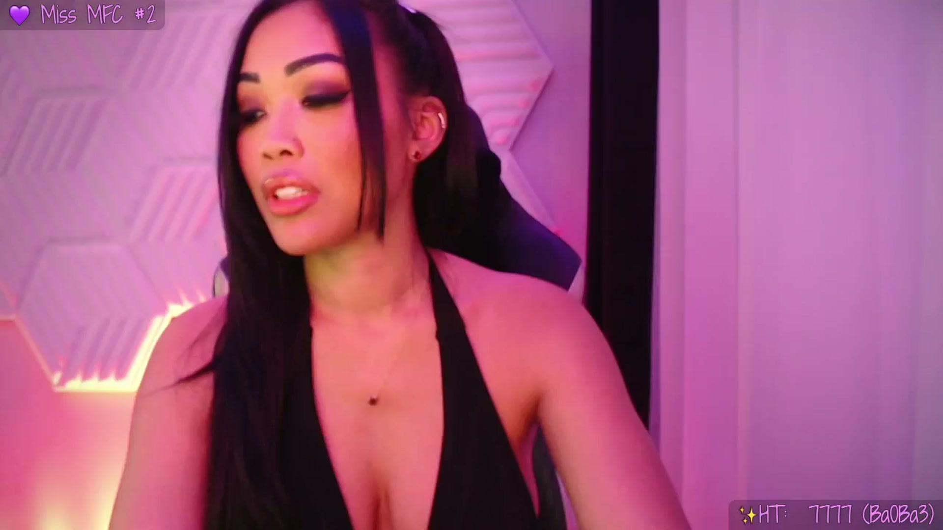Gallery image thumbnail from SinCityVEE's myfreecams stream on, 01/28/2026, 10:03 image 14 of 20