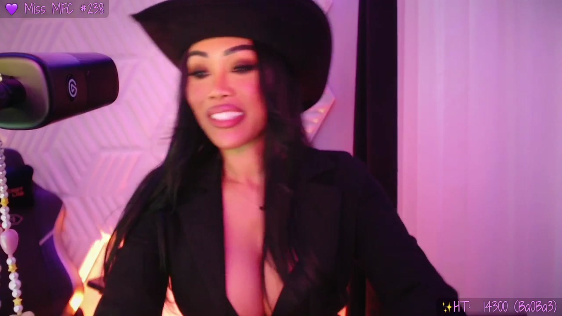 Gallery image thumbnail from SinCityVEE's myfreecams stream on, 02/14/2026, 07:52 image 15 of 20
