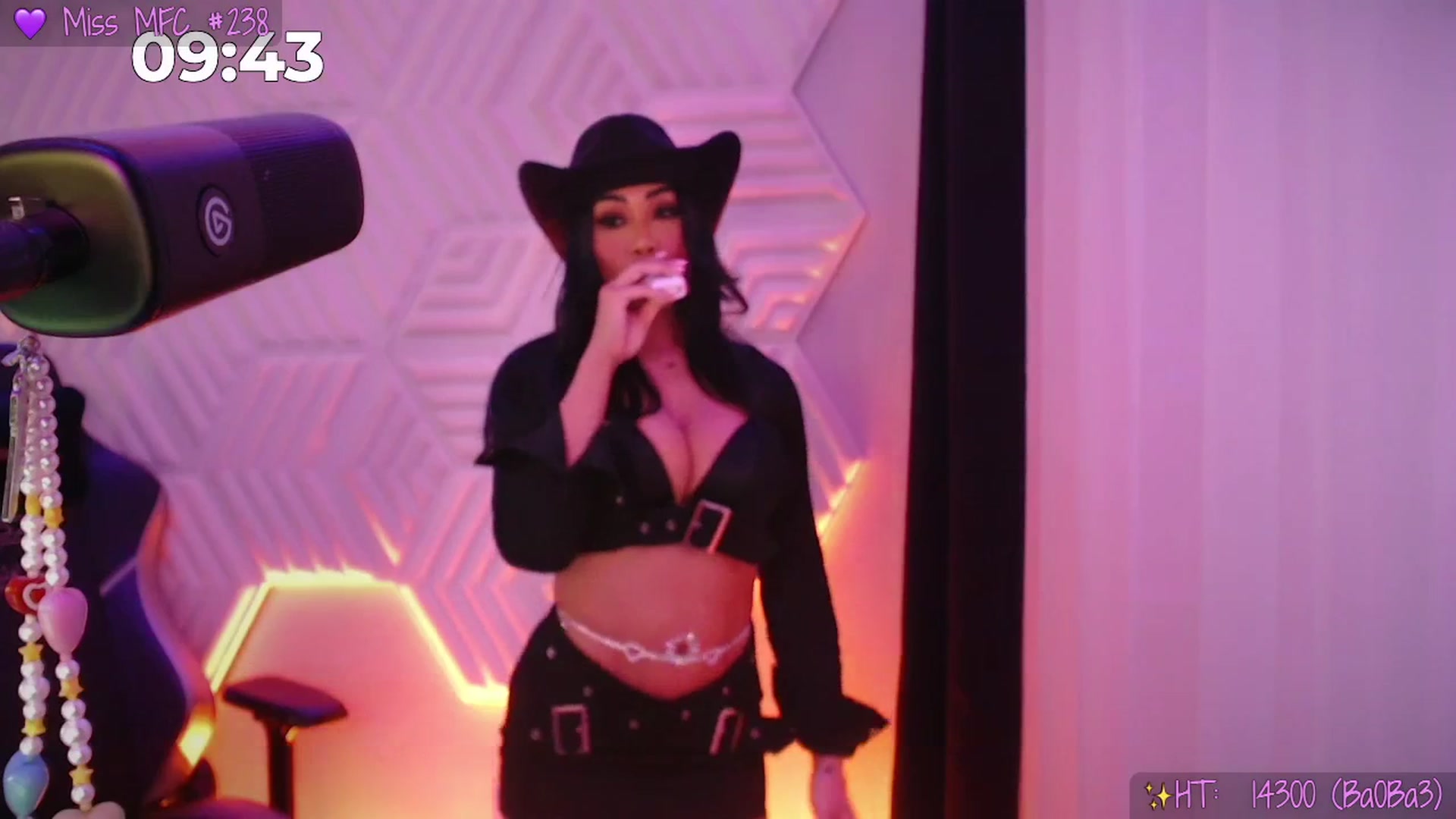 Gallery image thumbnail from SinCityVEE's myfreecams stream on, 02/14/2026, 07:52 image 13 of 20