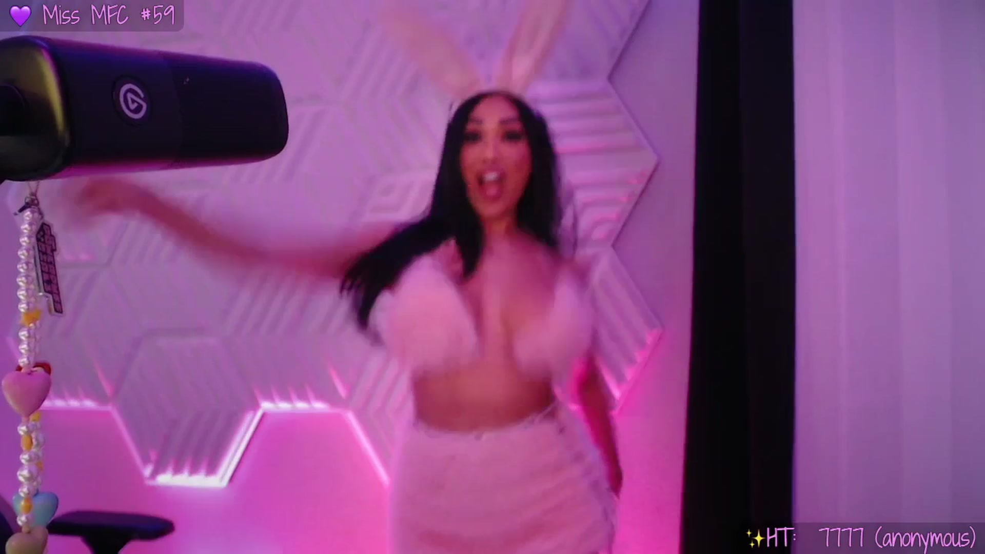 Gallery image thumbnail from SinCityVEE's myfreecams stream on, 02/15/2026, 10:21 image 20 of 20